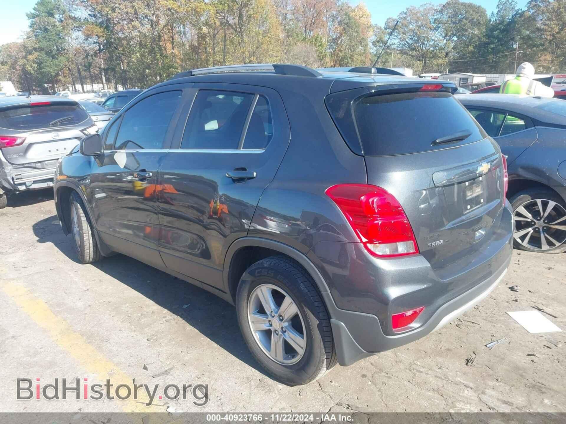 2019 CHEVROLET TRAX - VIN: 3GNCJLSB7KL252903 - Фото 3
