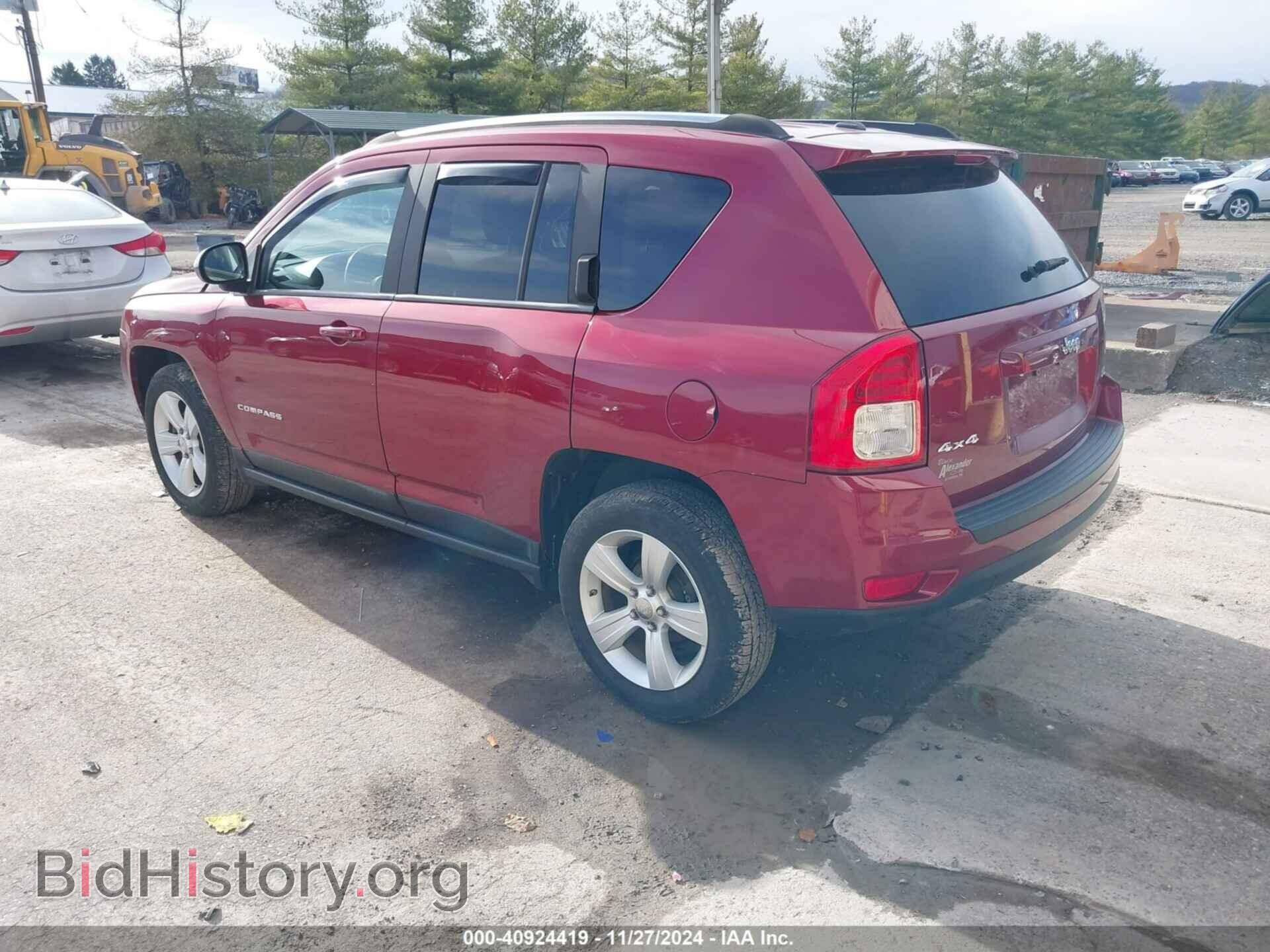2011 JEEP COMPASS - VIN: 1J4NF1FBXBD136628 - Photo 3