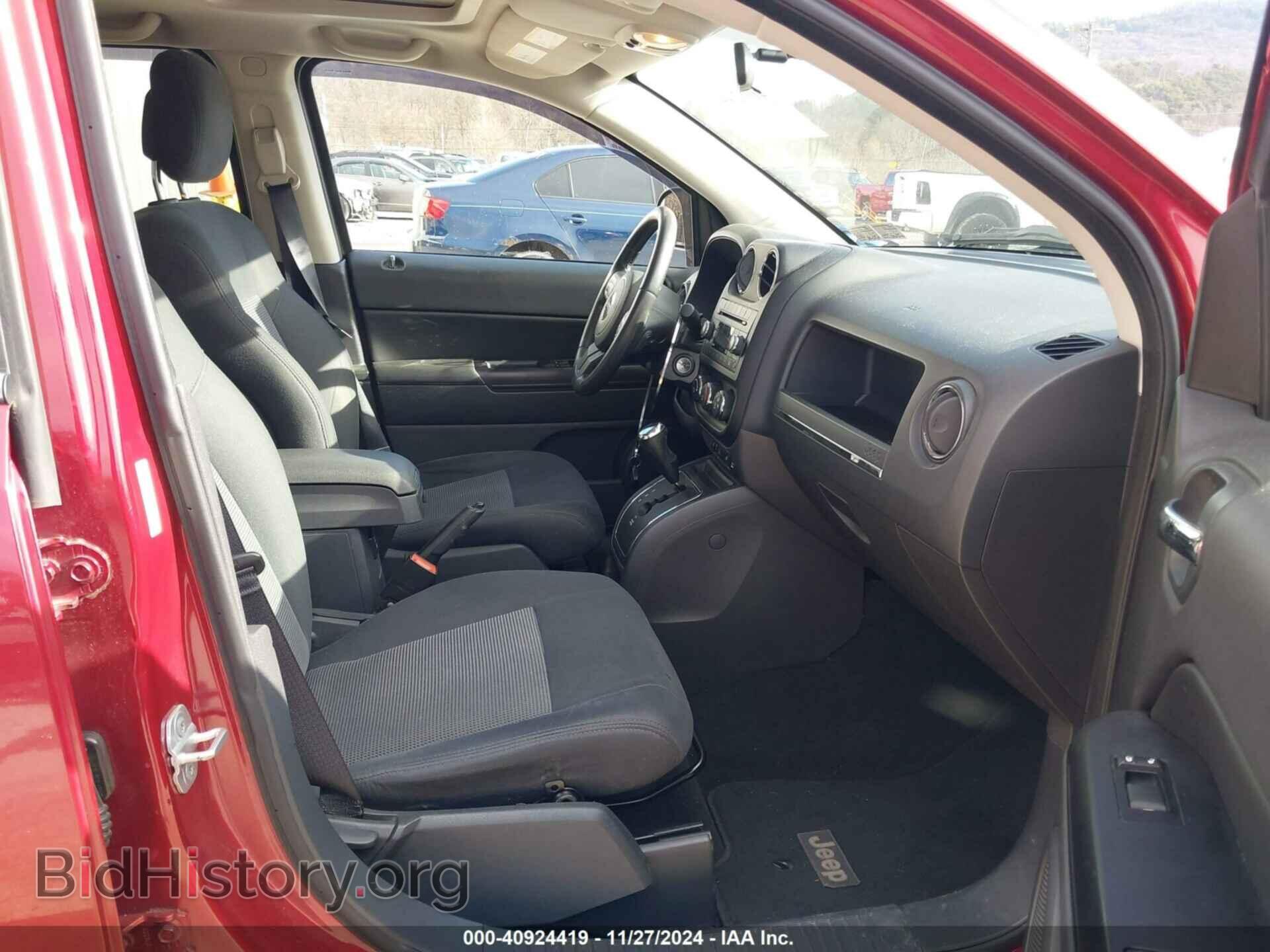 2011 JEEP COMPASS - VIN: 1J4NF1FBXBD136628 - Photo 5
