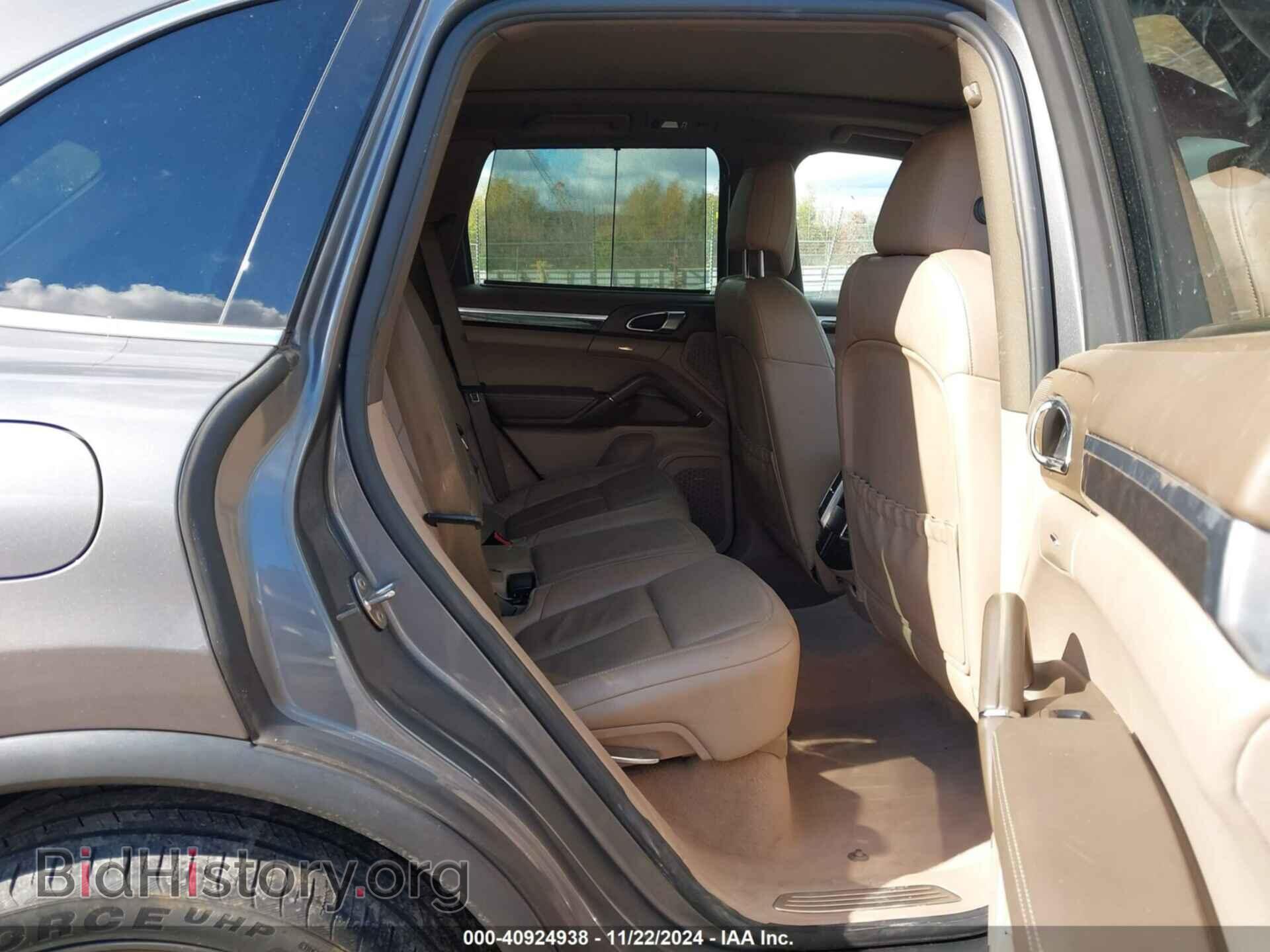 2011 PORSCHE CAYENNE - VIN: WP1AB2A20BLA54487 - Фото 8