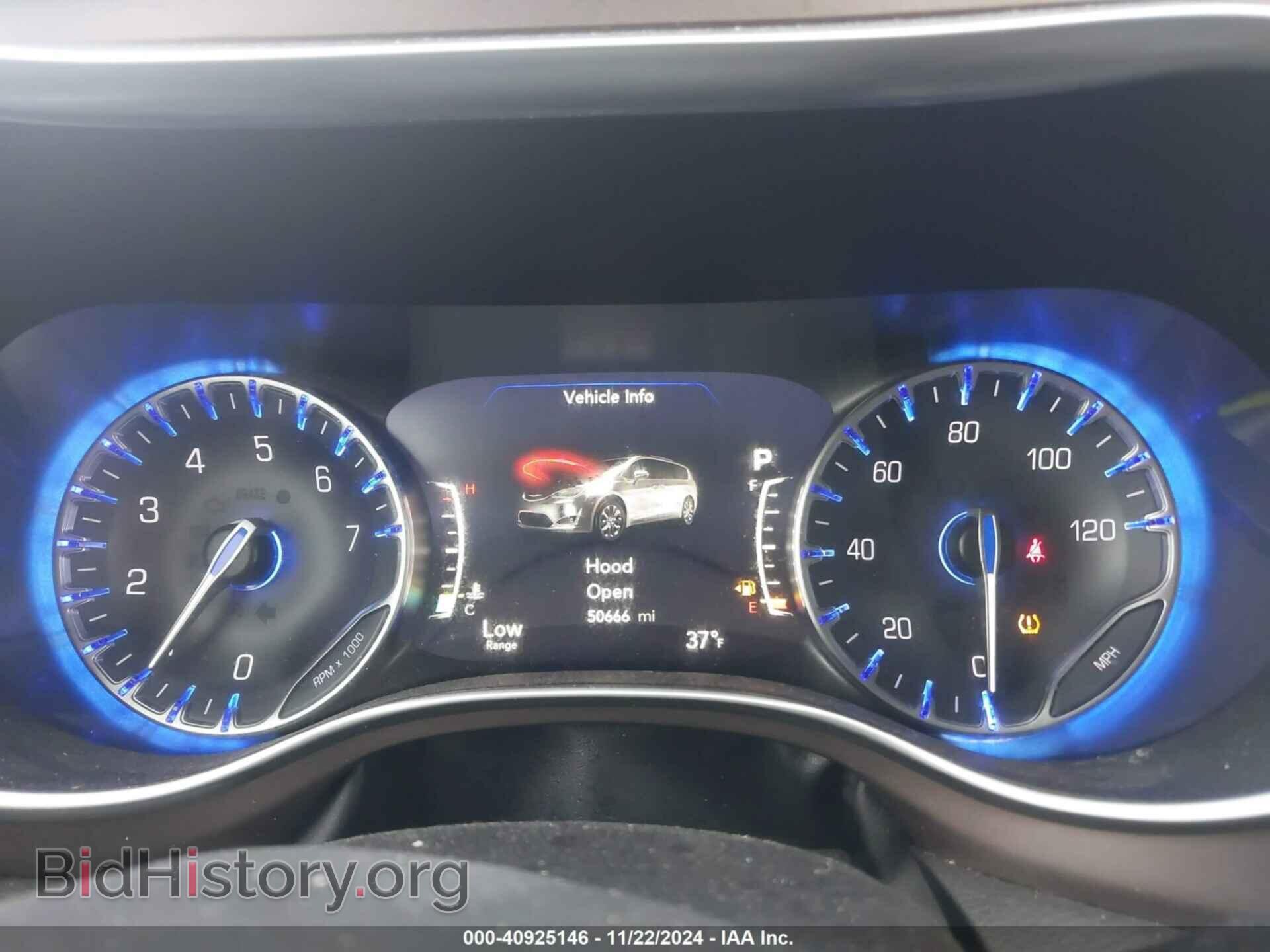 2018 CHRYSLER PACIFICA - VIN: 2C4RC1EG4JR292852 - Фото 7