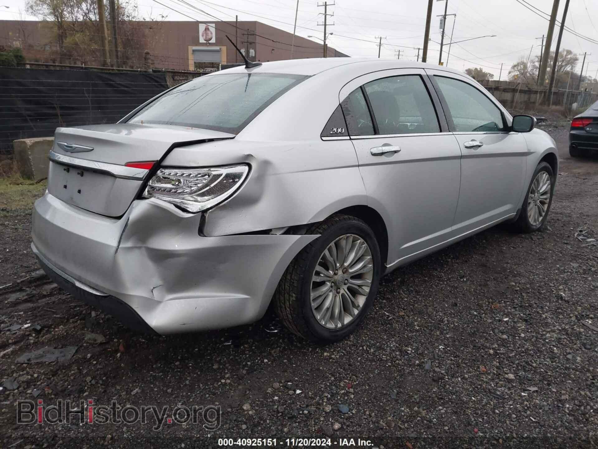 2012 CHRYSLER 200 - VIN: 1C3CCBCB7CN122430 - Photo 4