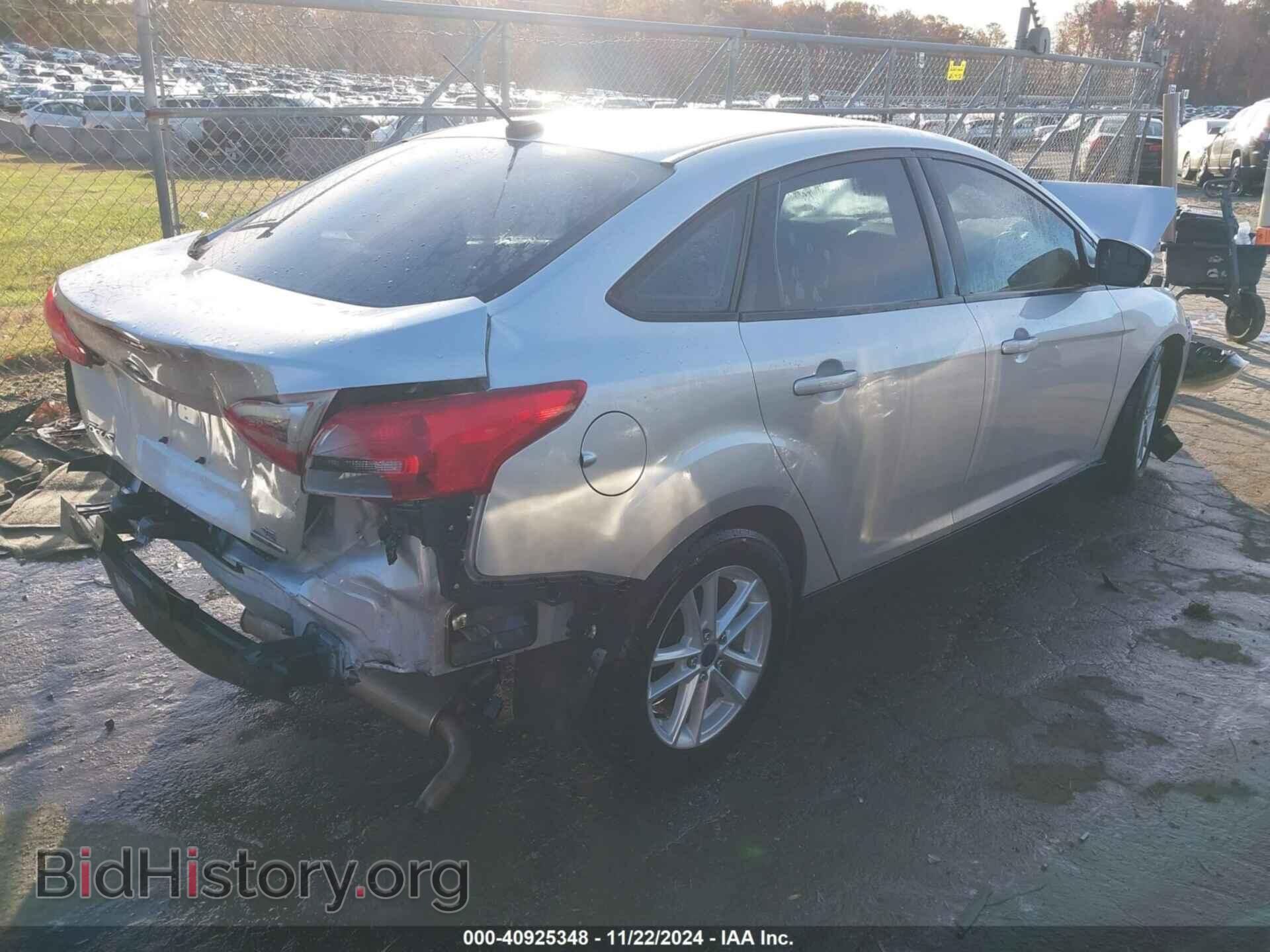 2016 FORD FOCUS - VIN: 1FADP3F29GL220792 - Photo 4