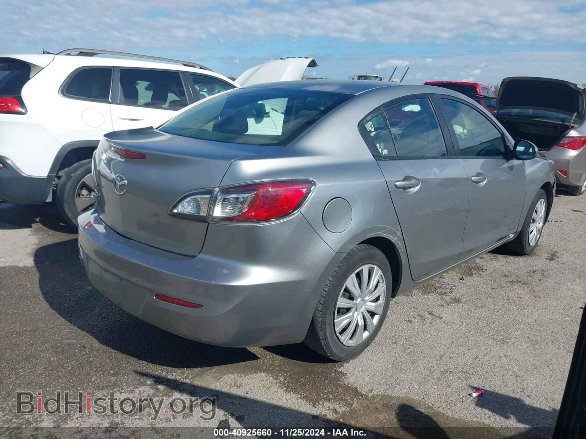 2012 MAZDA MAZDA3 - VIN: JM1BL1UG4C1600046 - Фото 4