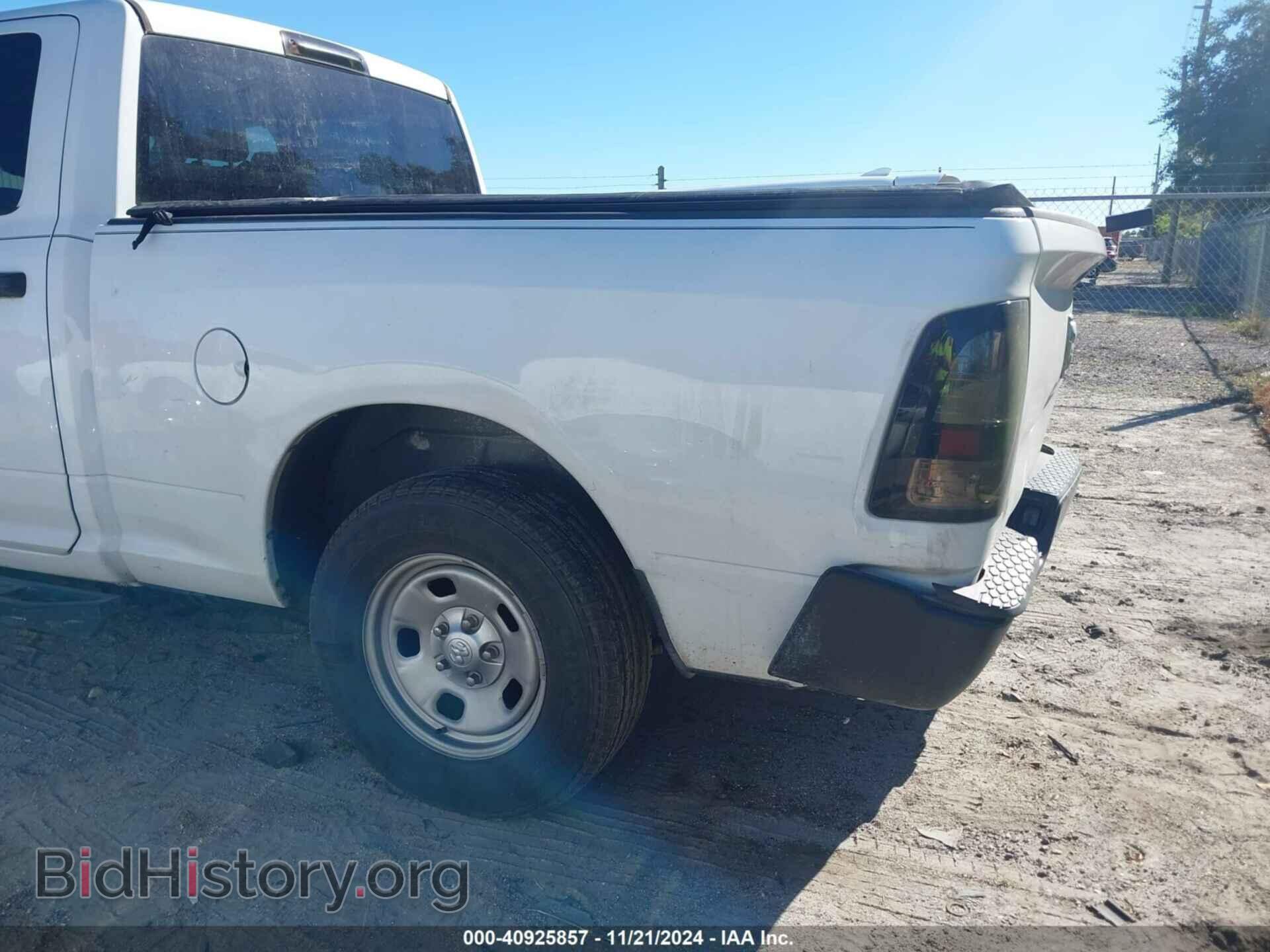 2018 RAM 1500 - VIN: 1C6RR6FT4JS211040 - Фото 6