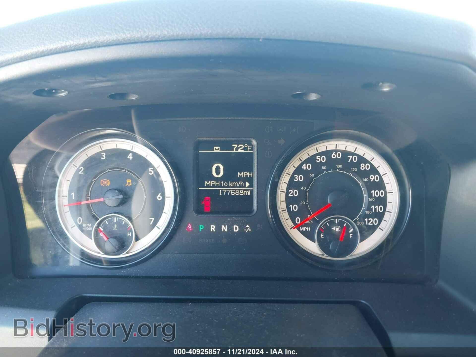 2018 RAM 1500 - VIN: 1C6RR6FT4JS211040 - Фото 7
