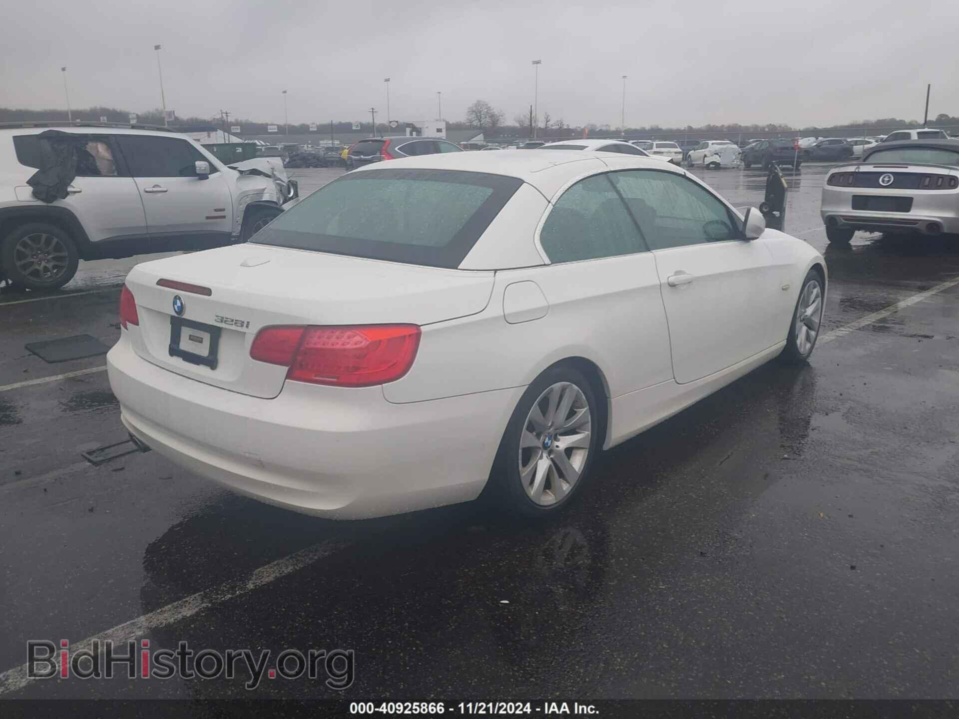 2012 BMW 328I - VIN: WBADW7C5XCE729773 - Фото 4