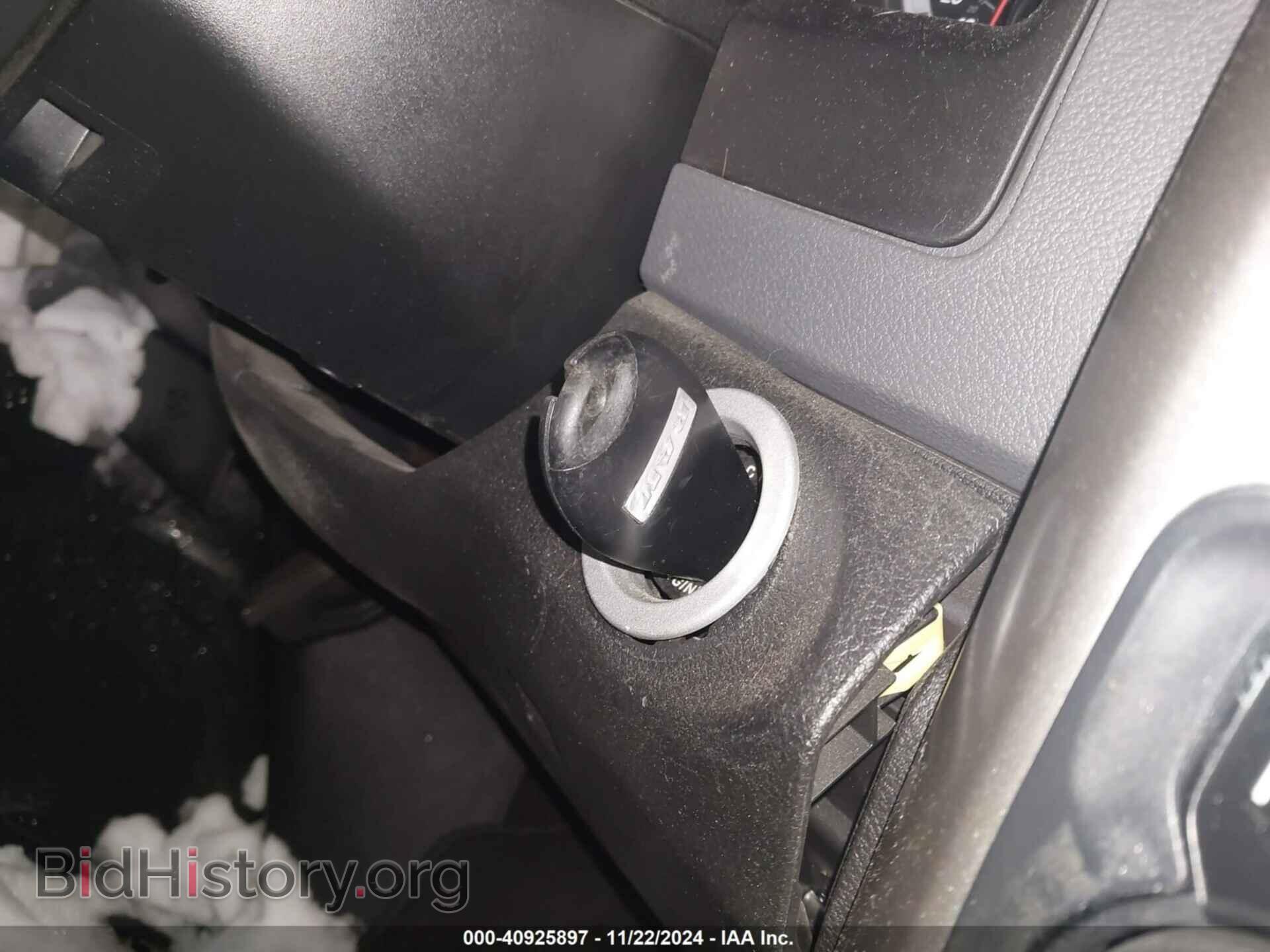 2018 RAM 1500 - VIN: 1C6RR7LT3JS108752 - Фото 11