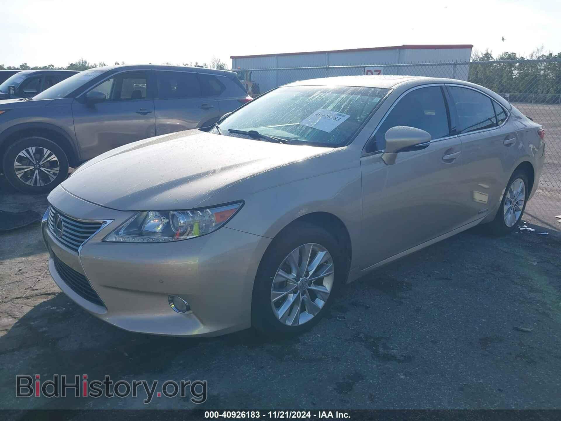2013 LEXUS ES 300H - VIN: JTHBW1GG8D2001020 - Photo 2