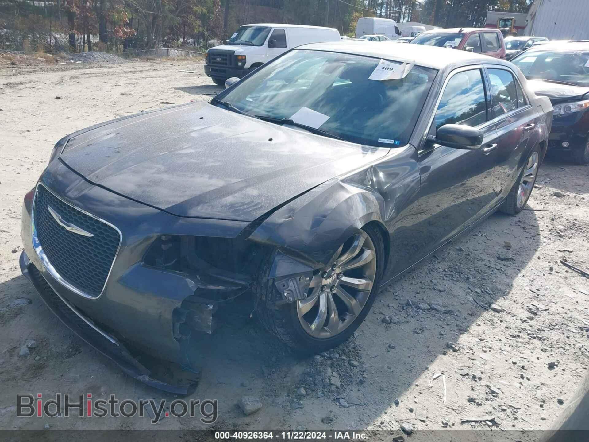 2017 CHRYSLER 300 - VIN: 2C3CCAAGXHH647250 - Фото 14