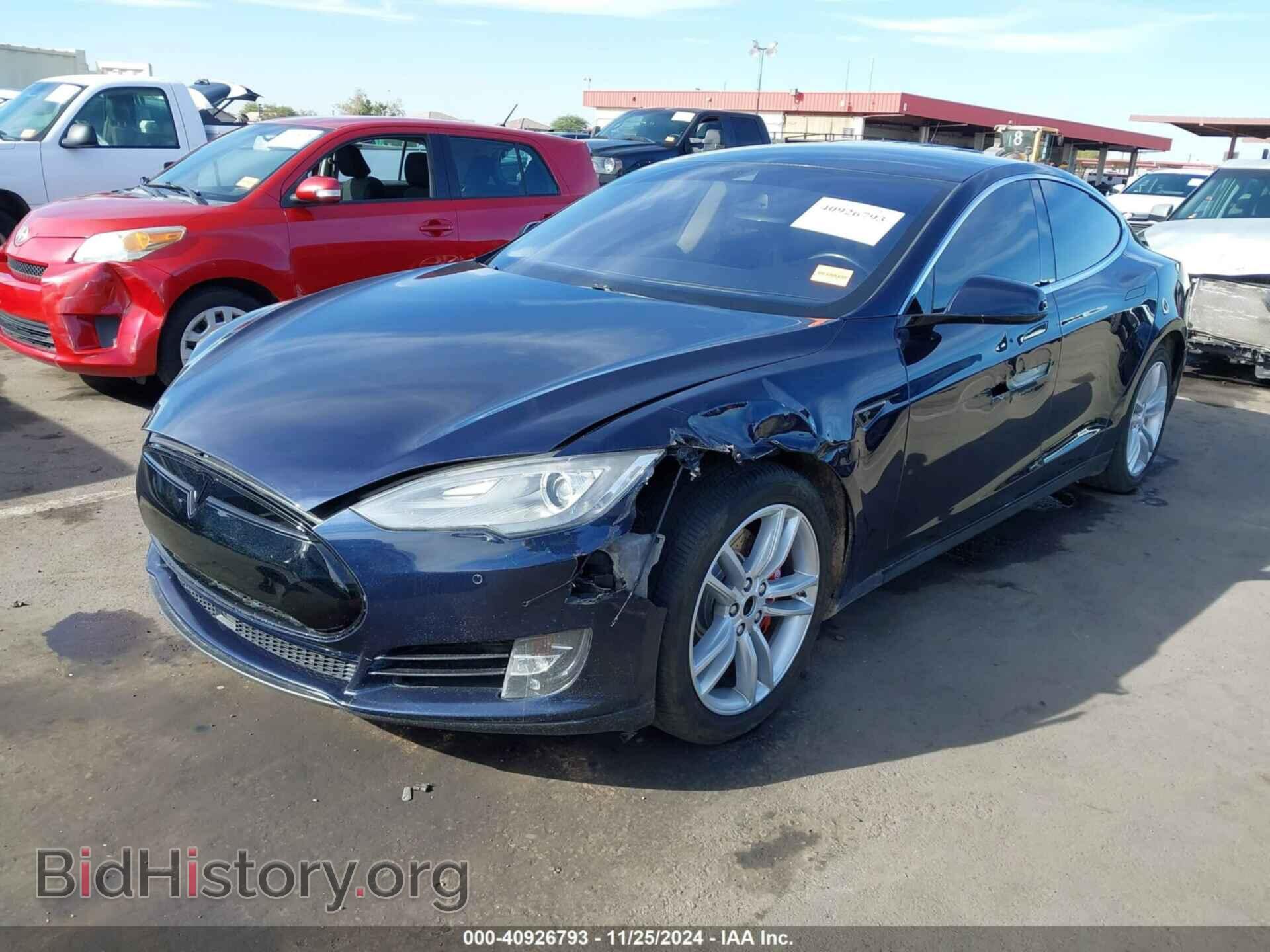 2014 TESLA MODEL S - VIN: 5YJSA1H14EFP64550 - Фото 2
