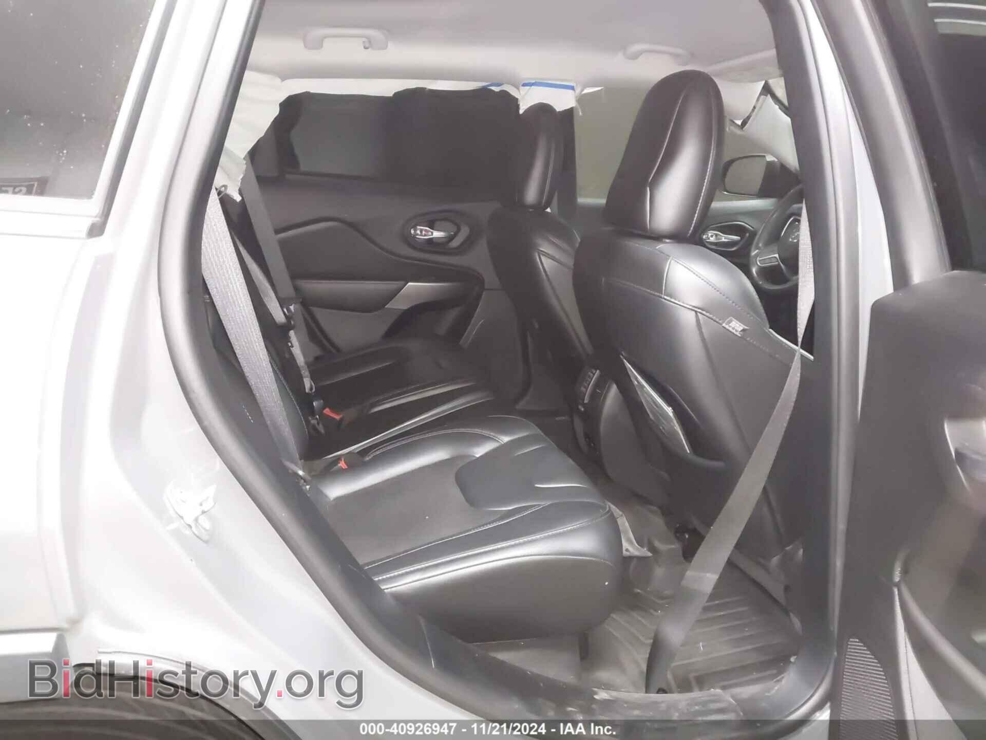 2020 JEEP CHEROKEE - VIN: 1C4PJMLB3LD652379 - Фото 8