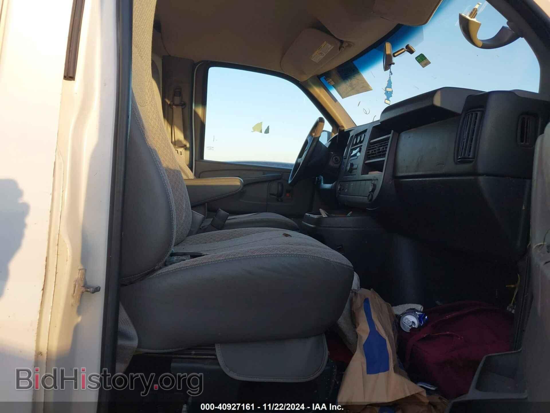 2012 GMC SAVANA - VIN: 1GTW7FCA1C1120112 - Photo 5