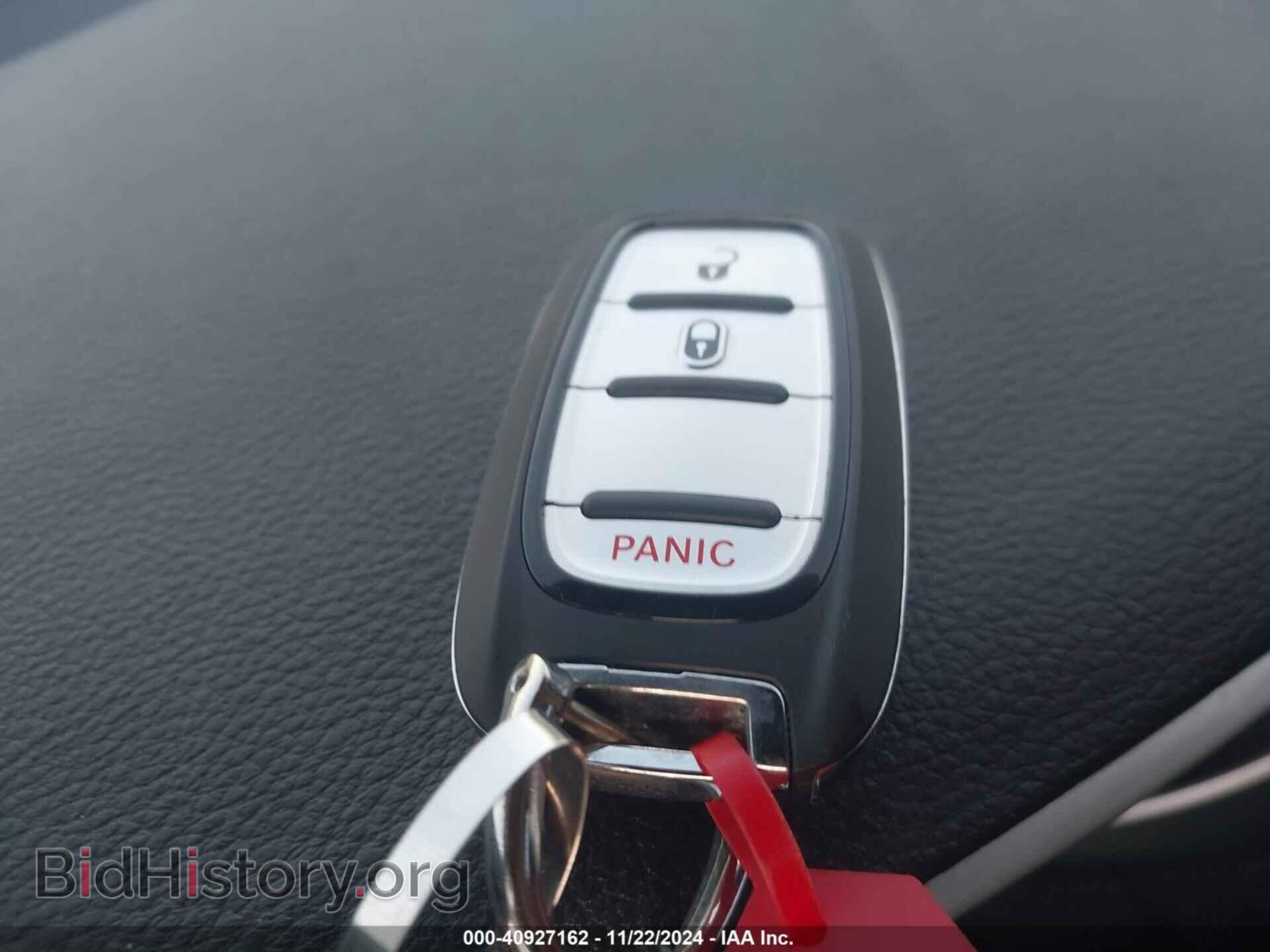 2021 CHRYSLER PACIFICA - VIN: 2C4RC1FG8MR559610 - Photo 11