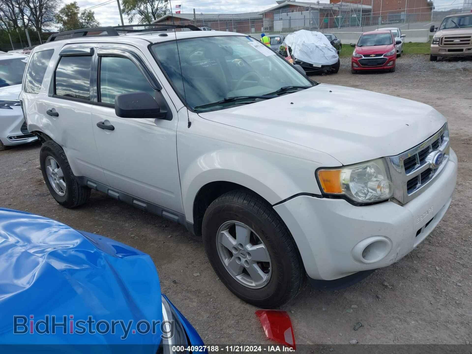 Фотография 1FMCU0D73CKB87697 - FORD ESCAPE 2012