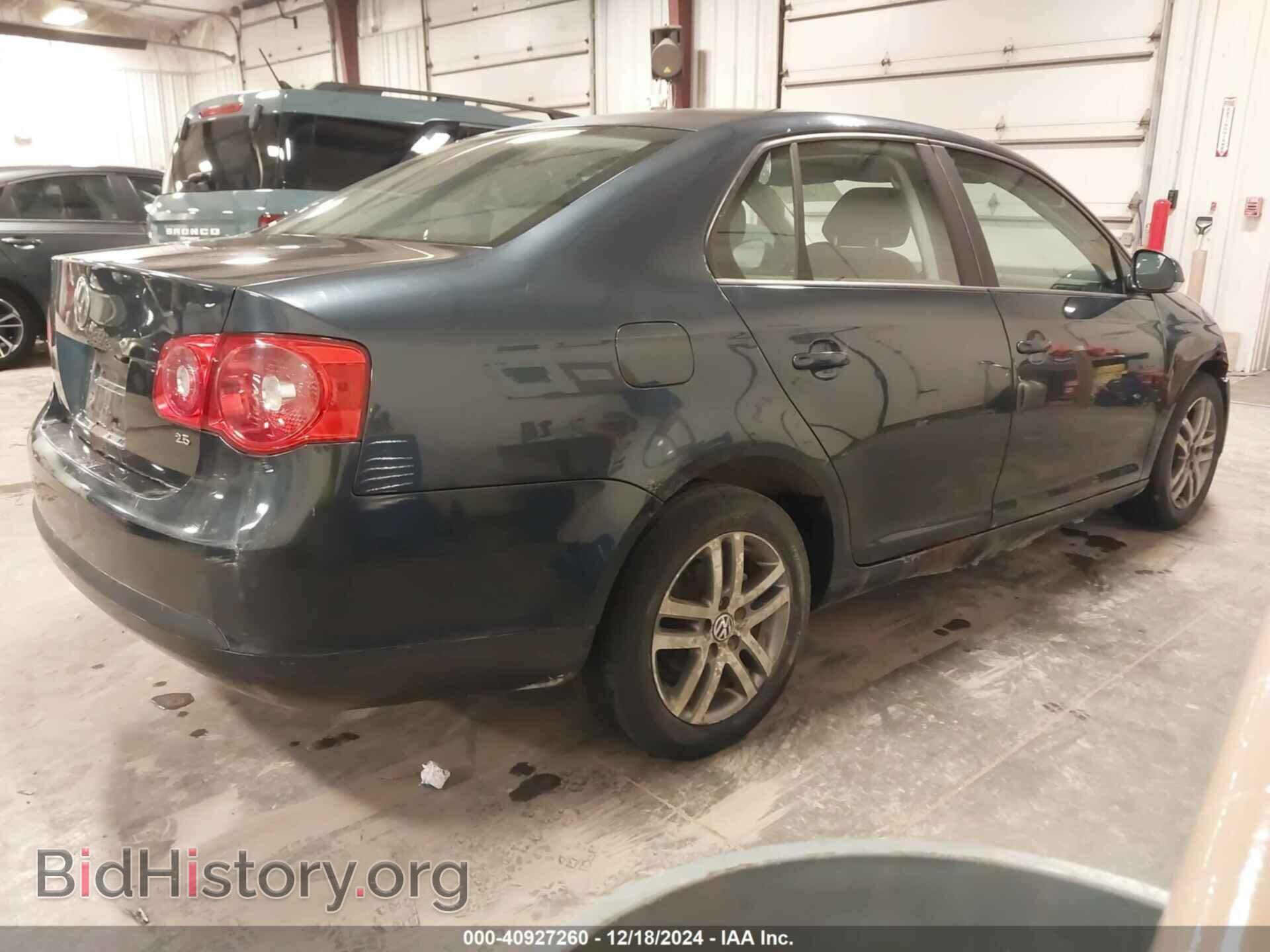 2005 VOLKSWAGEN JETTA - VIN: 3VWPF71KX5M614867 - Фото 4