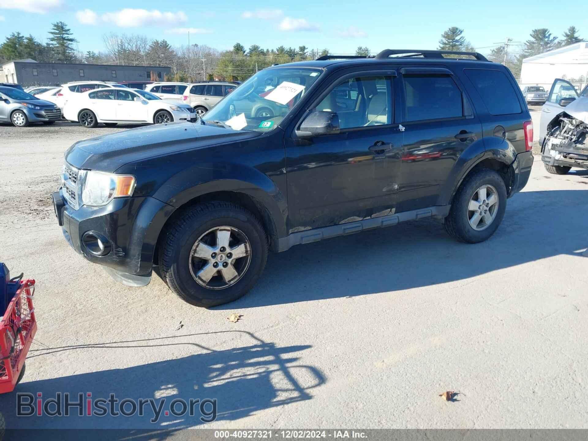 2011 FORD ESCAPE - VIN: 1FMCU9D75BKA02892 - Фото 2