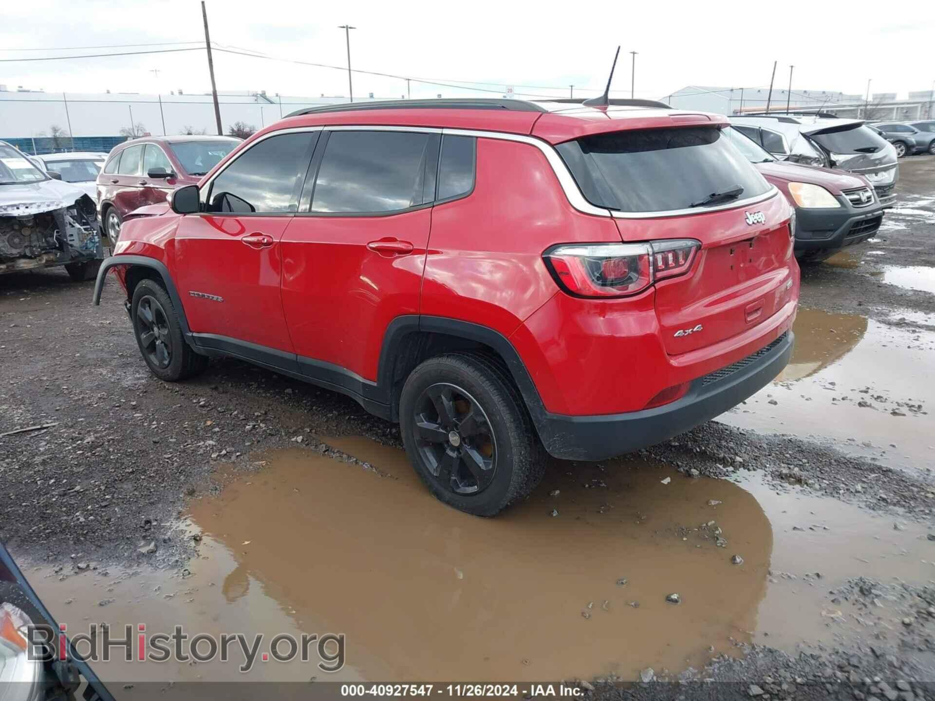 2019 JEEP COMPASS - VIN: 3C4NJDBB8KT836217 - Фото 3