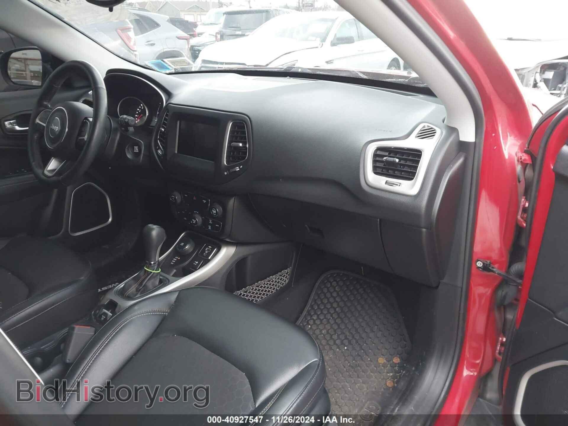 2019 JEEP COMPASS - VIN: 3C4NJDBB8KT836217 - Фото 5