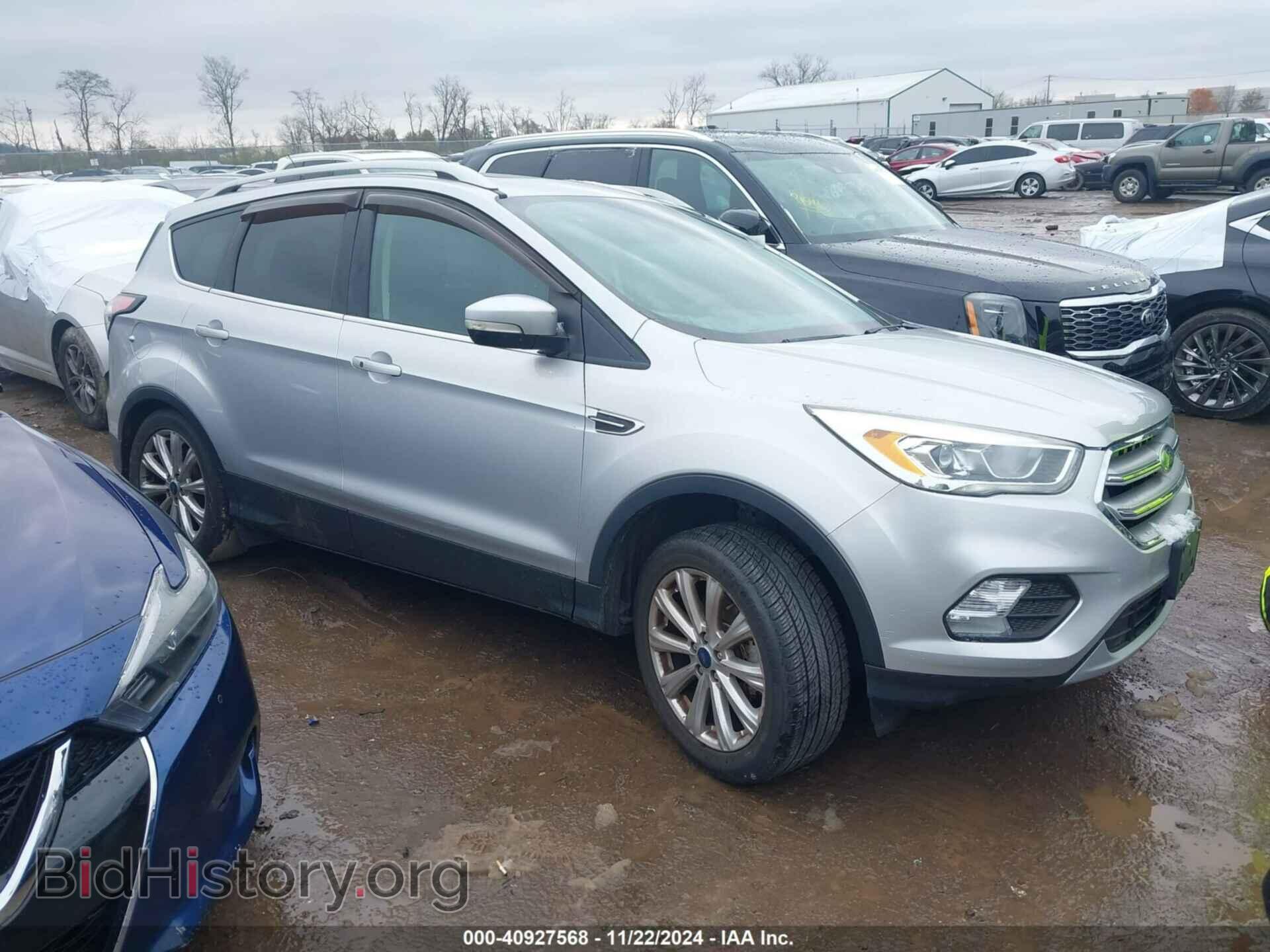 Фотография 1FMCU0JD1HUD37957 - FORD ESCAPE 2017