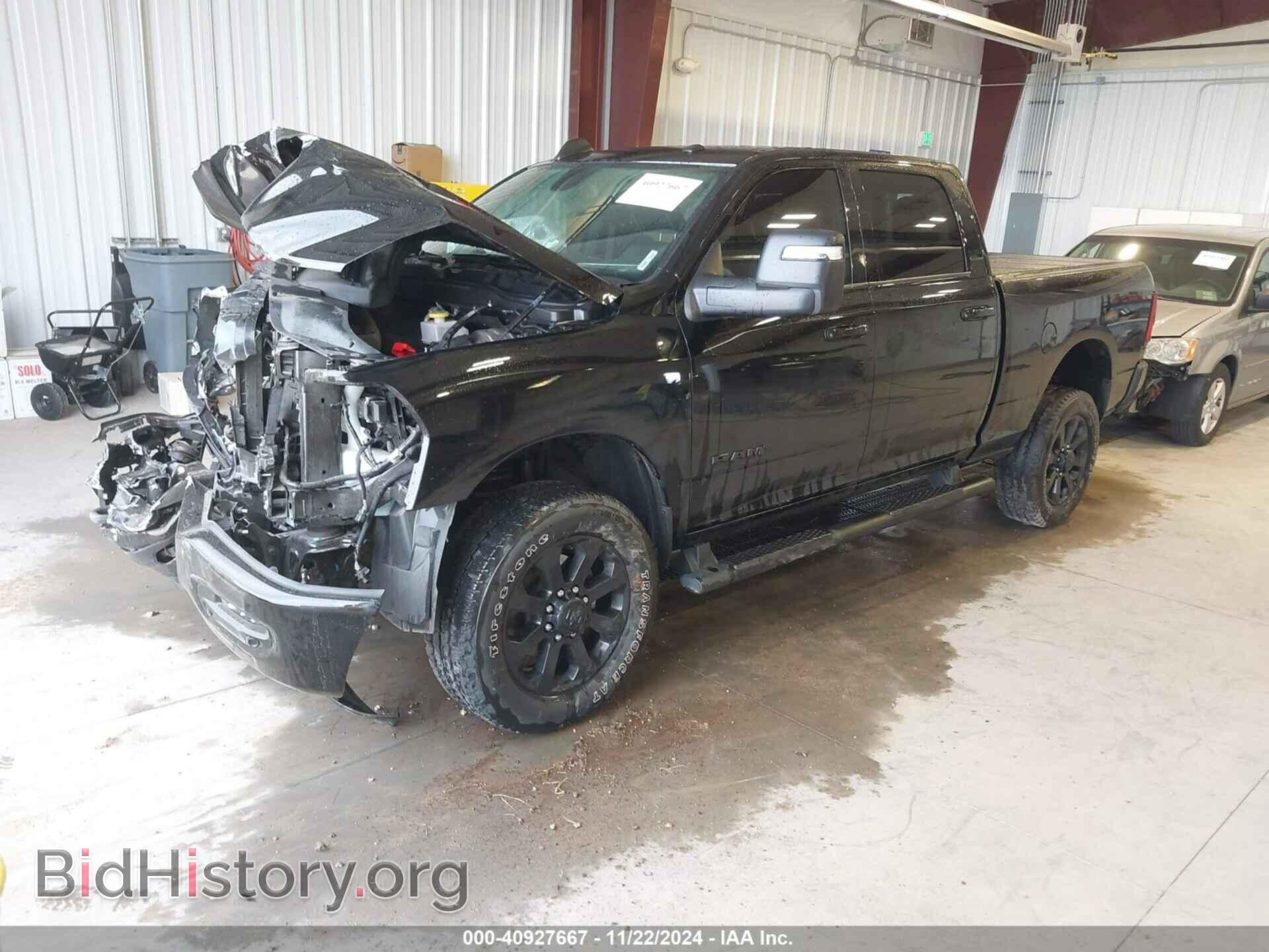 2024 RAM 2500 - VIN: 3C6UR5FJ4RG133932 - Фото 2