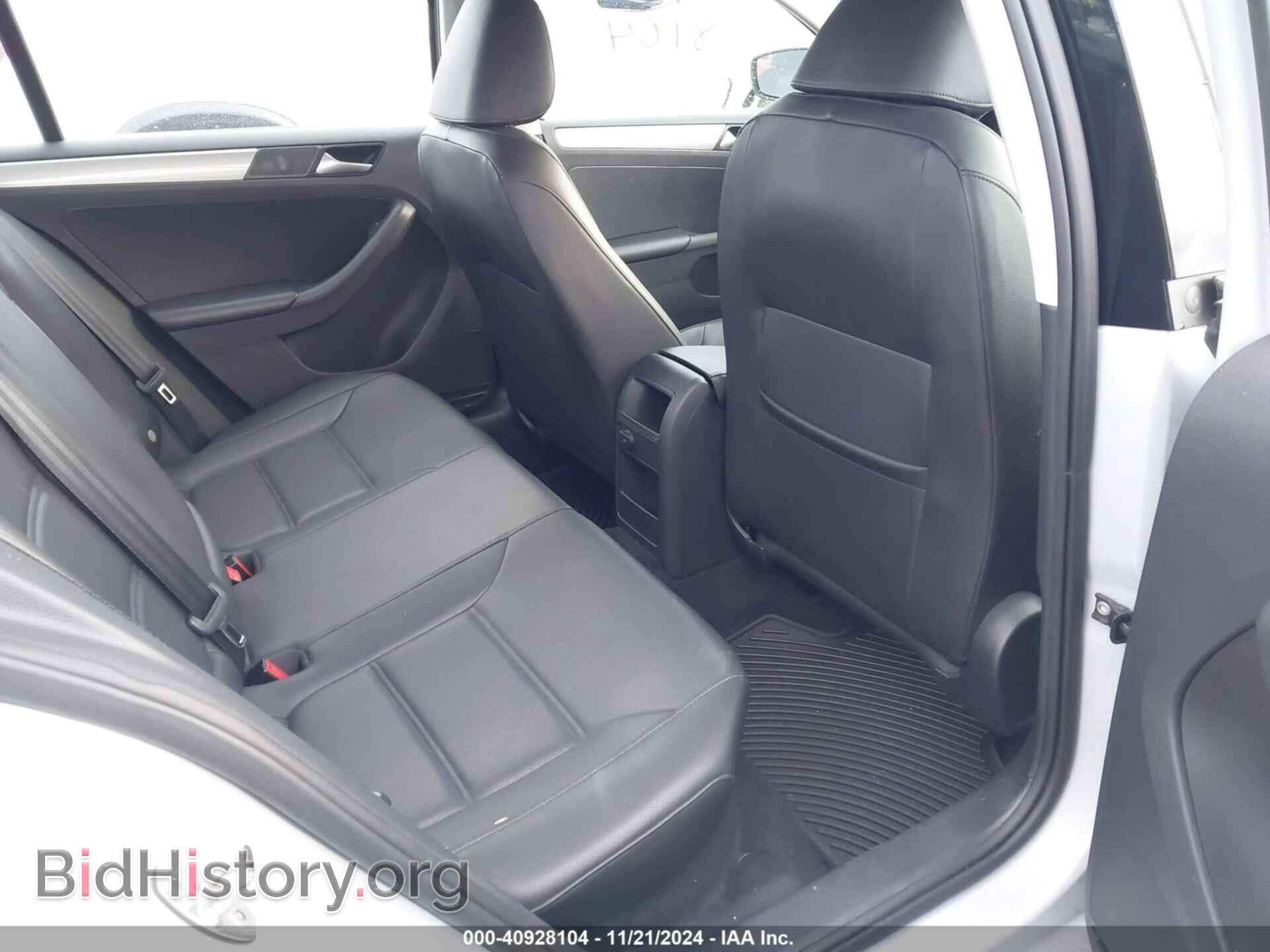 2017 VOLKSWAGEN JETTA - VIN: 3VWDB7AJ3HM381845 - Фото 8