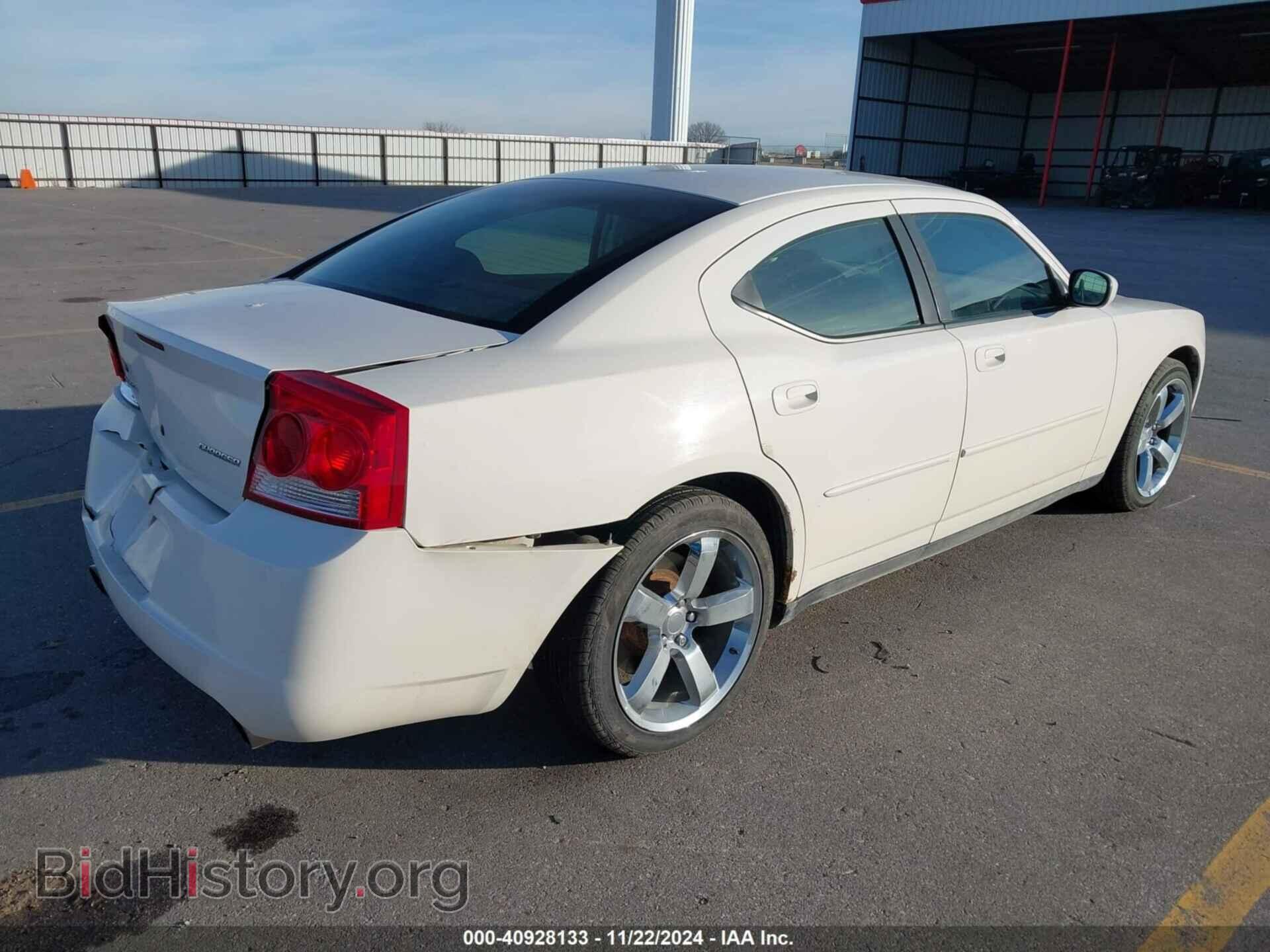 2010 DODGE CHARGER - VIN: 2B3AA4CT7AH166383 - Фото 4