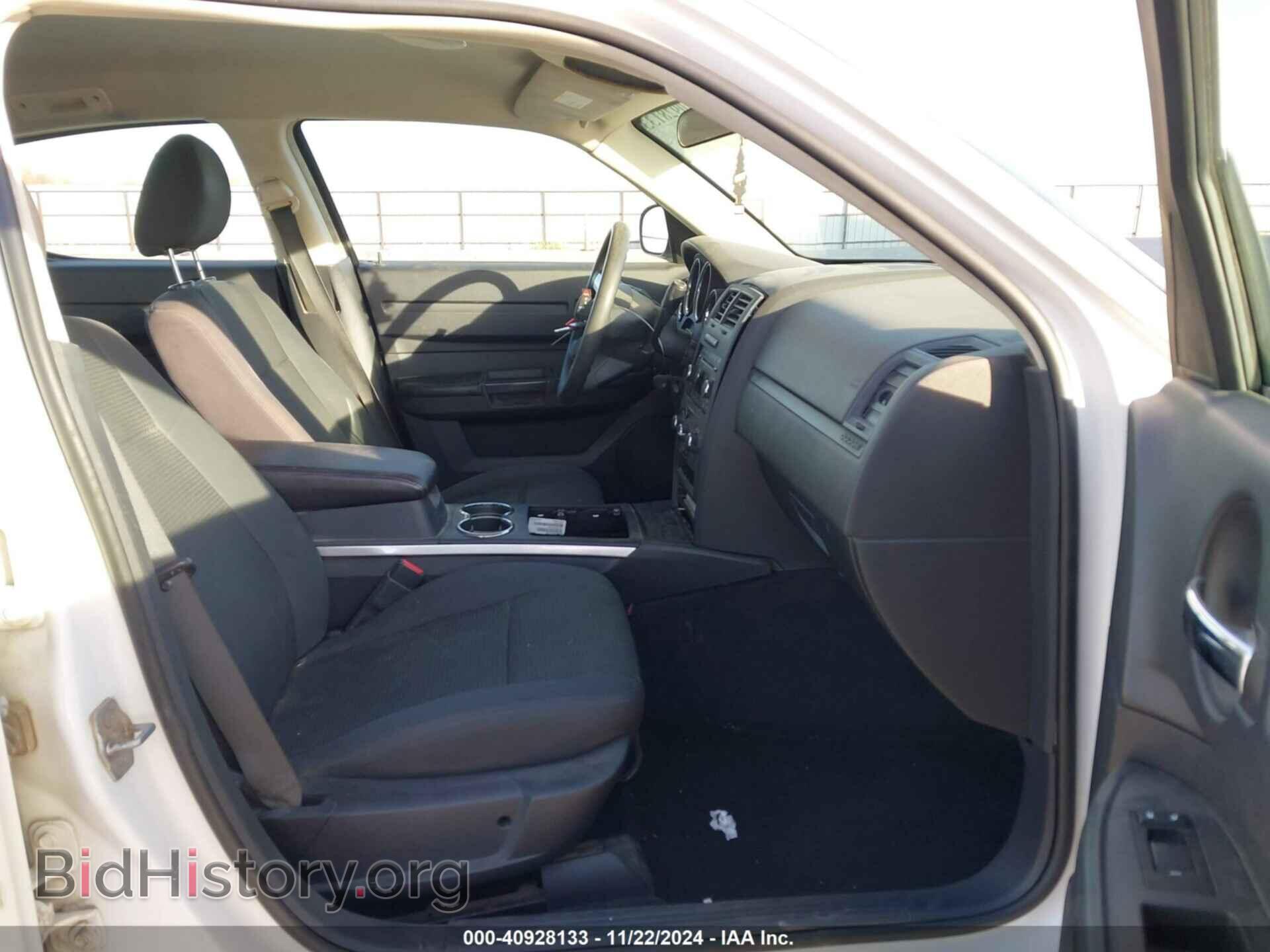 2010 DODGE CHARGER - VIN: 2B3AA4CT7AH166383 - Фото 5