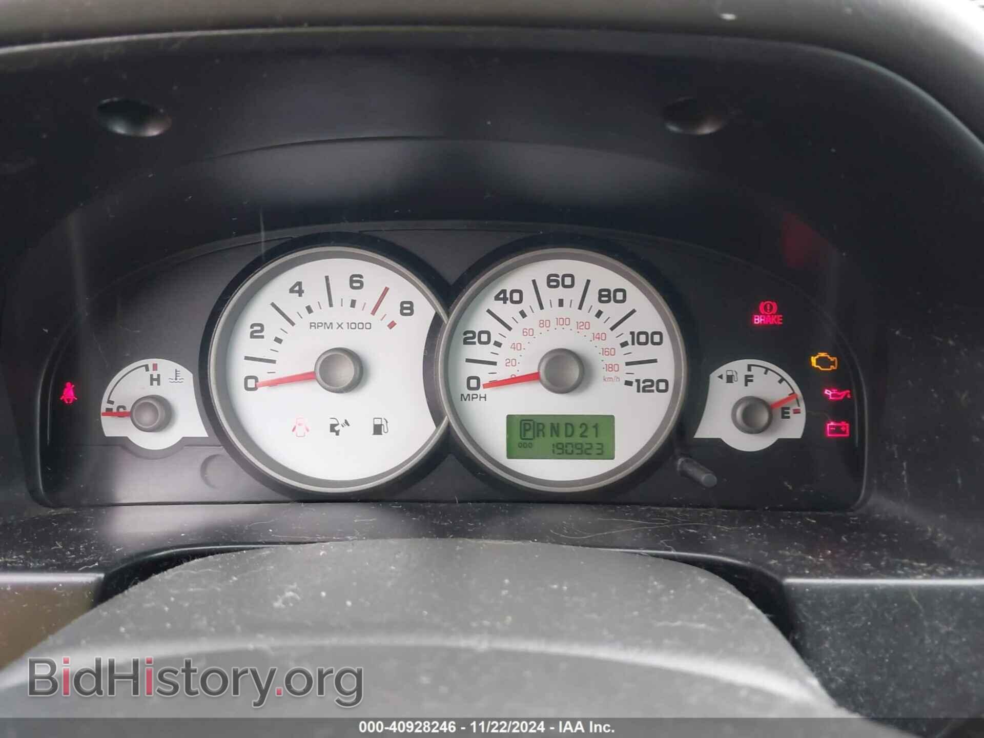 2005 FORD ESCAPE - VIN: 1FMCU93155KC21787 - Фото 7