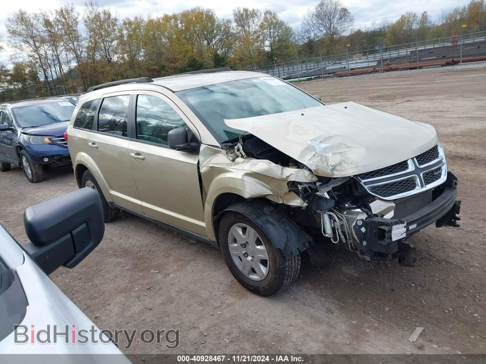 Фотография 3D4PG4FB9BT562045 - DODGE JOURNEY 2011