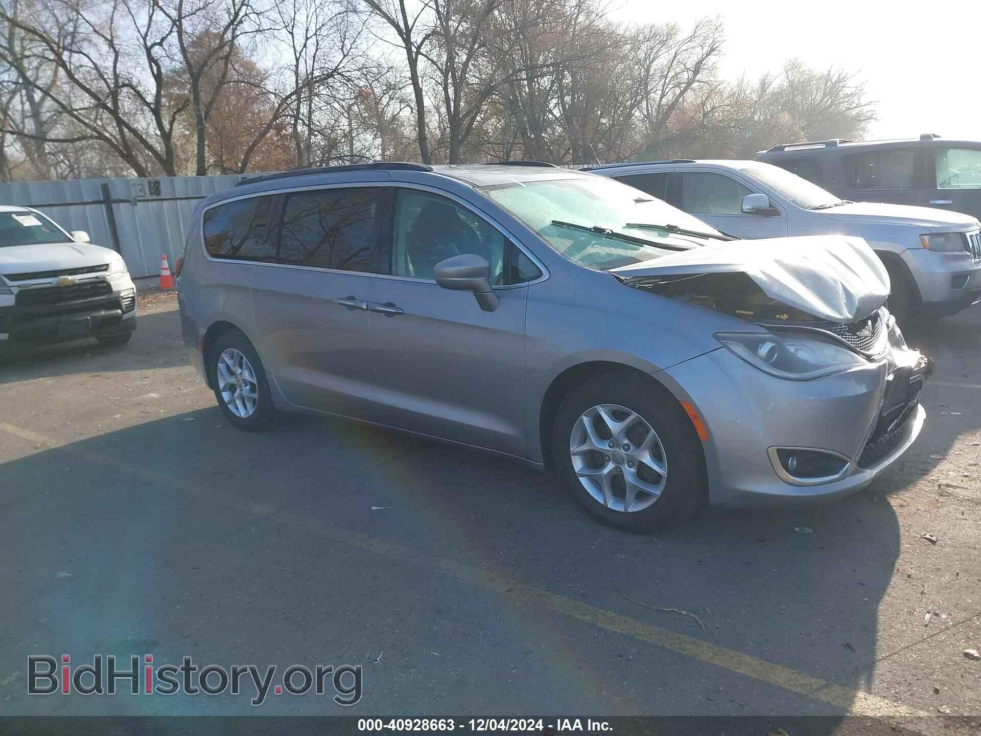 Фотография 2C4RC1FG9JR126423 - CHRYSLER PACIFICA 2018