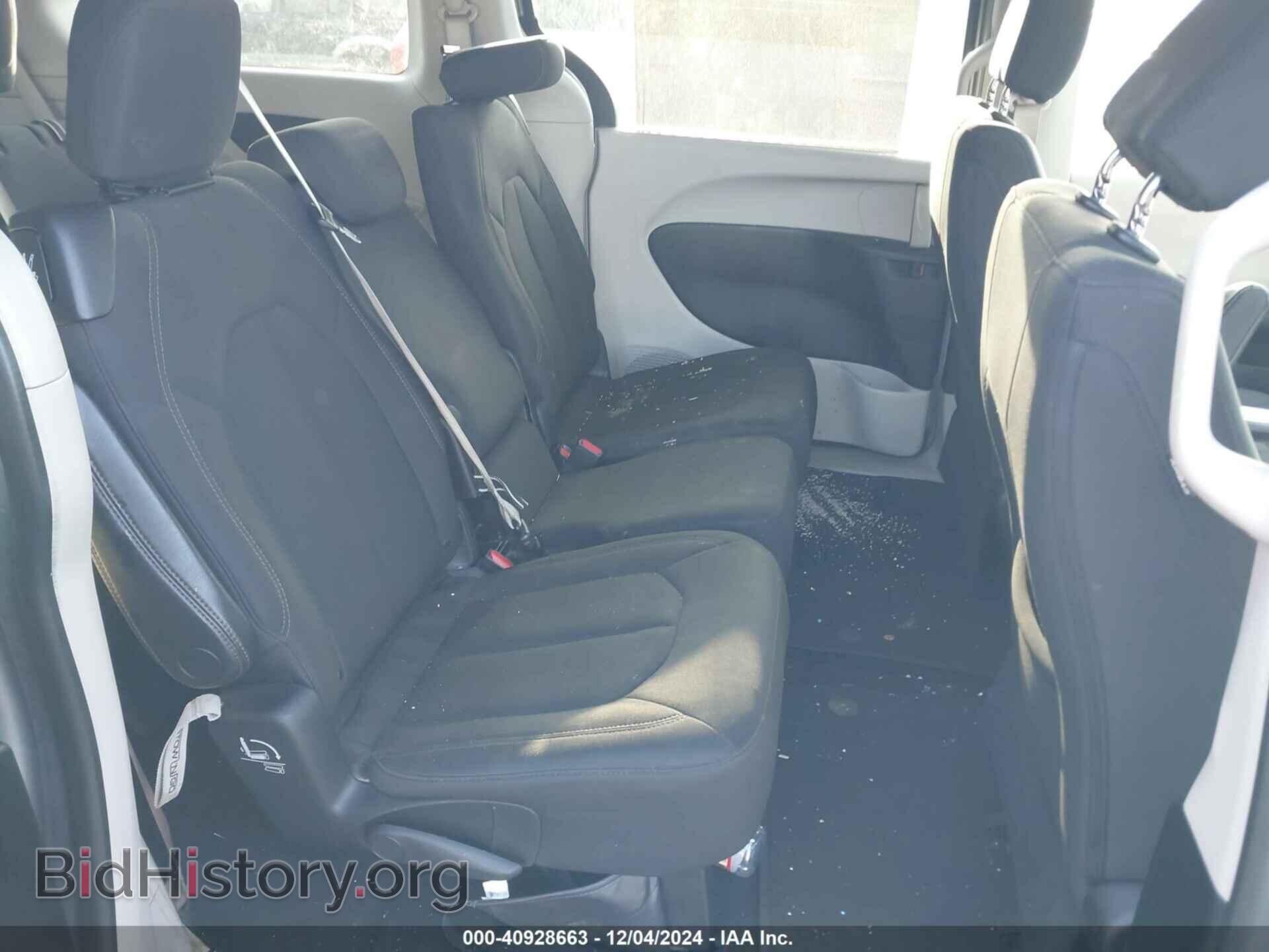 2018 CHRYSLER PACIFICA - VIN: 2C4RC1FG9JR126423 - Фото 8