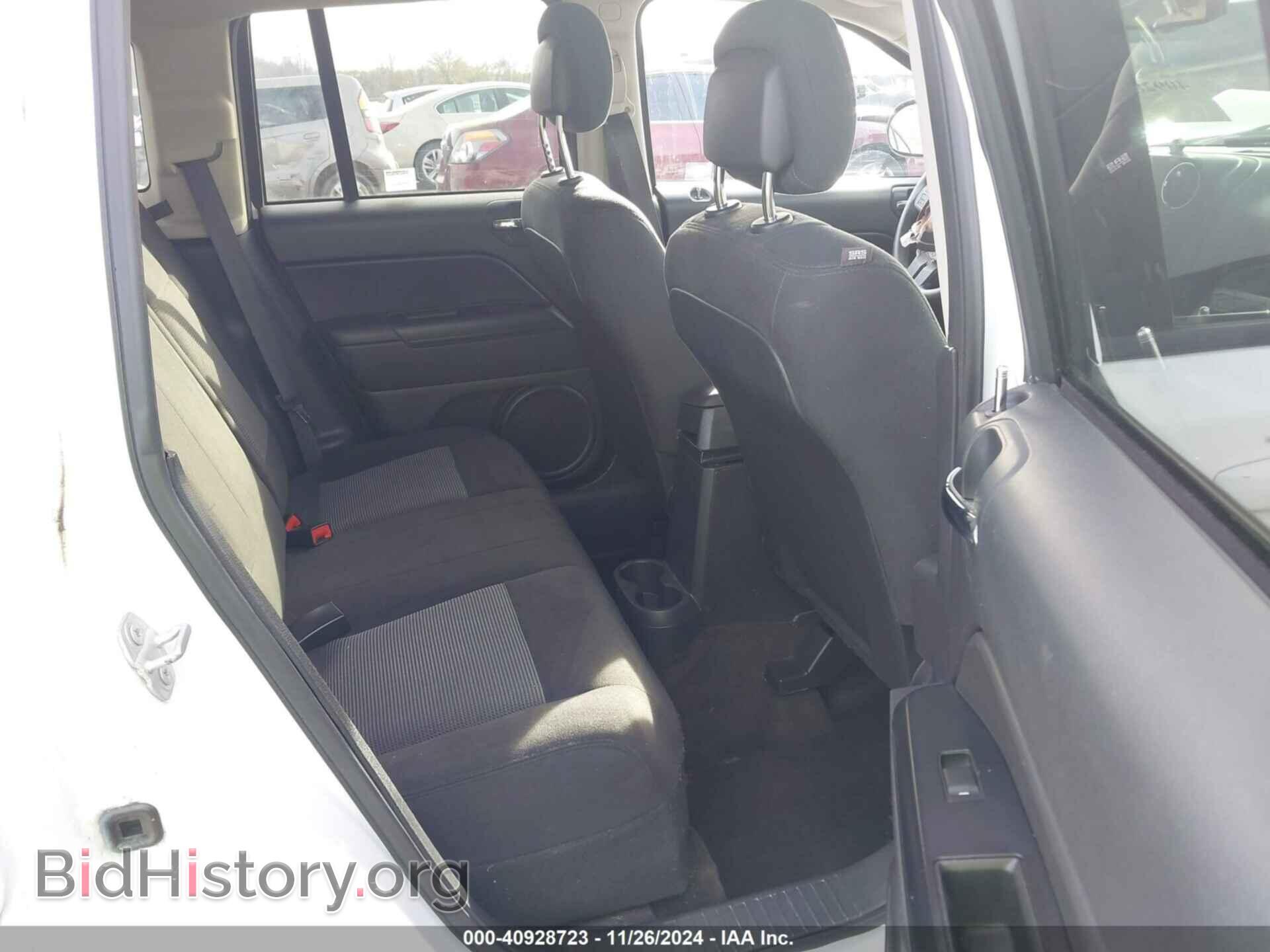 2016 JEEP COMPASS - VIN: 1C4NJCBA7GD675714 - Фото 8