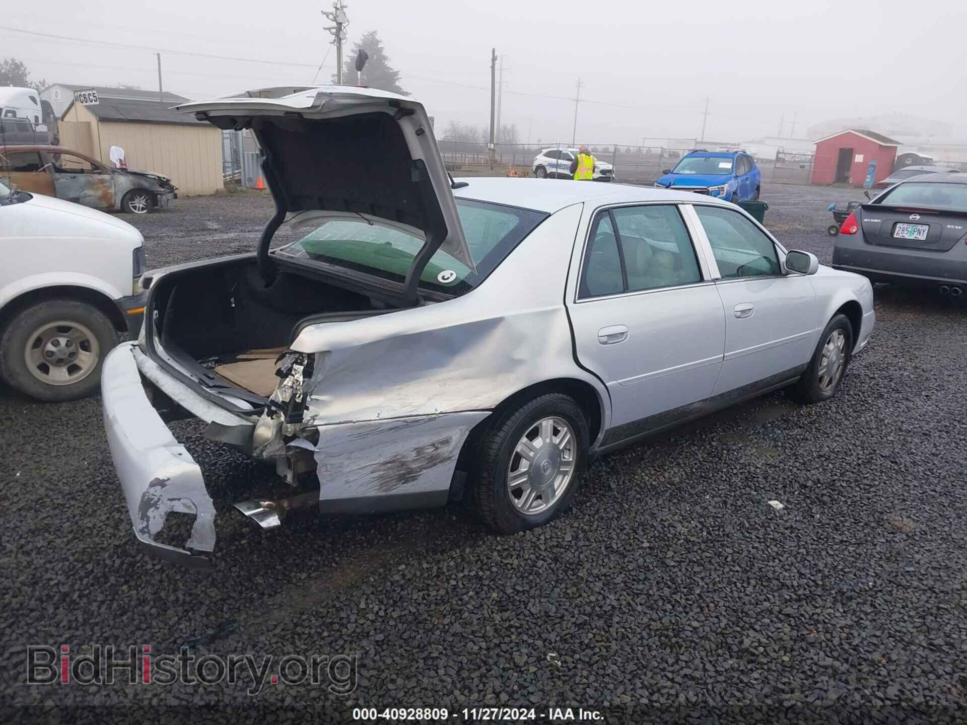 2005 CADILLAC DEVILLE - VIN: 1G6KD54Y45U228094 - Photo 4