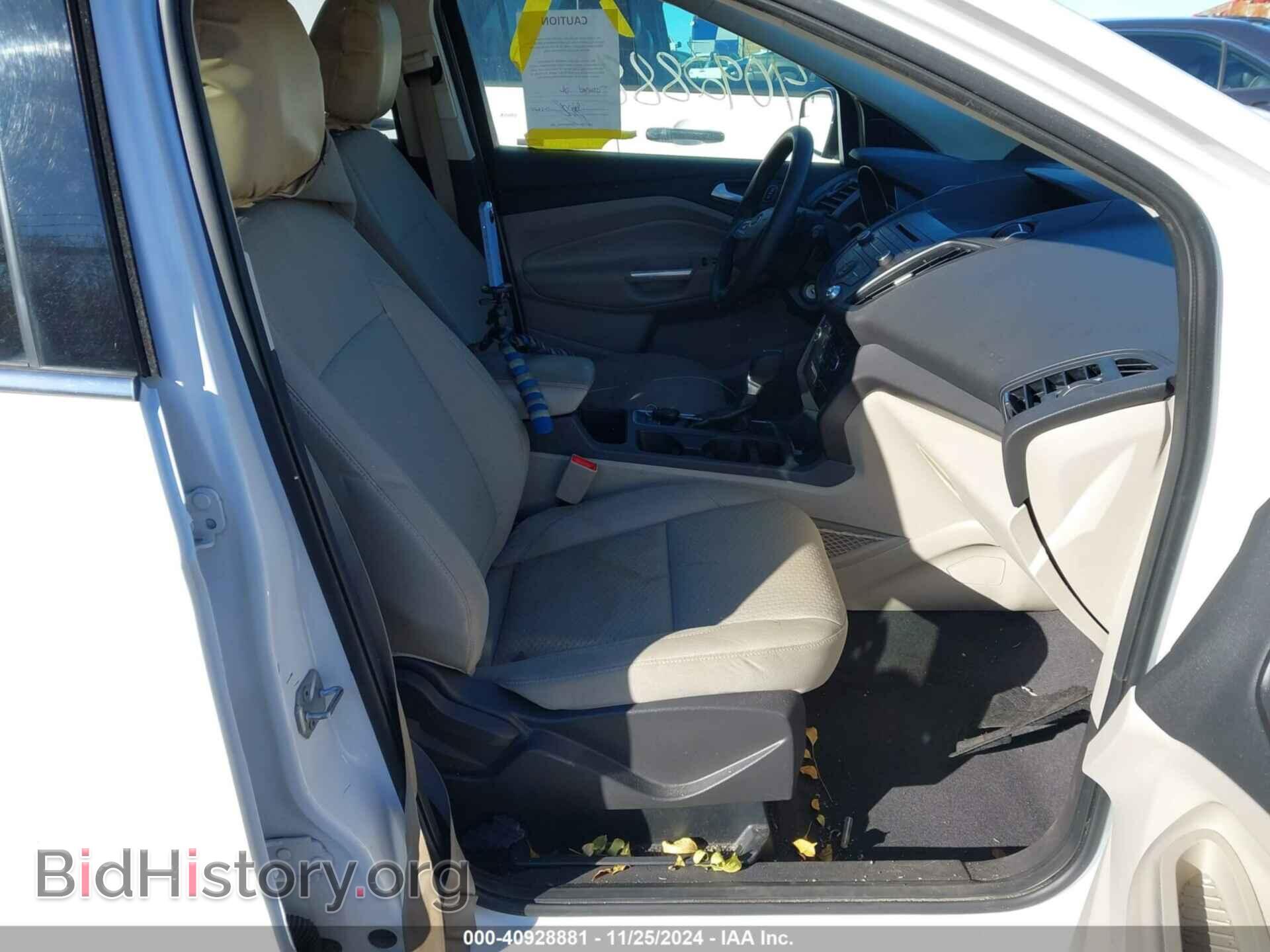 2017 FORD ESCAPE - VIN: 1FMCU0GD5HUC63126 - Фото 5