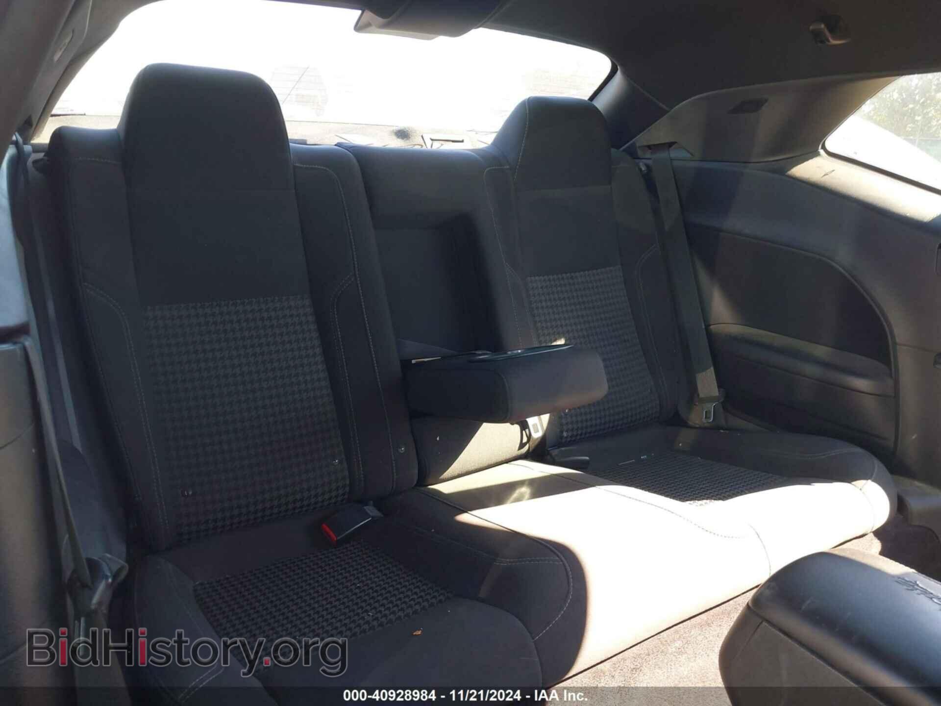 2018 DODGE CHALLENGER - VIN: 2C3CDZAG1JH241827 - Фото 8