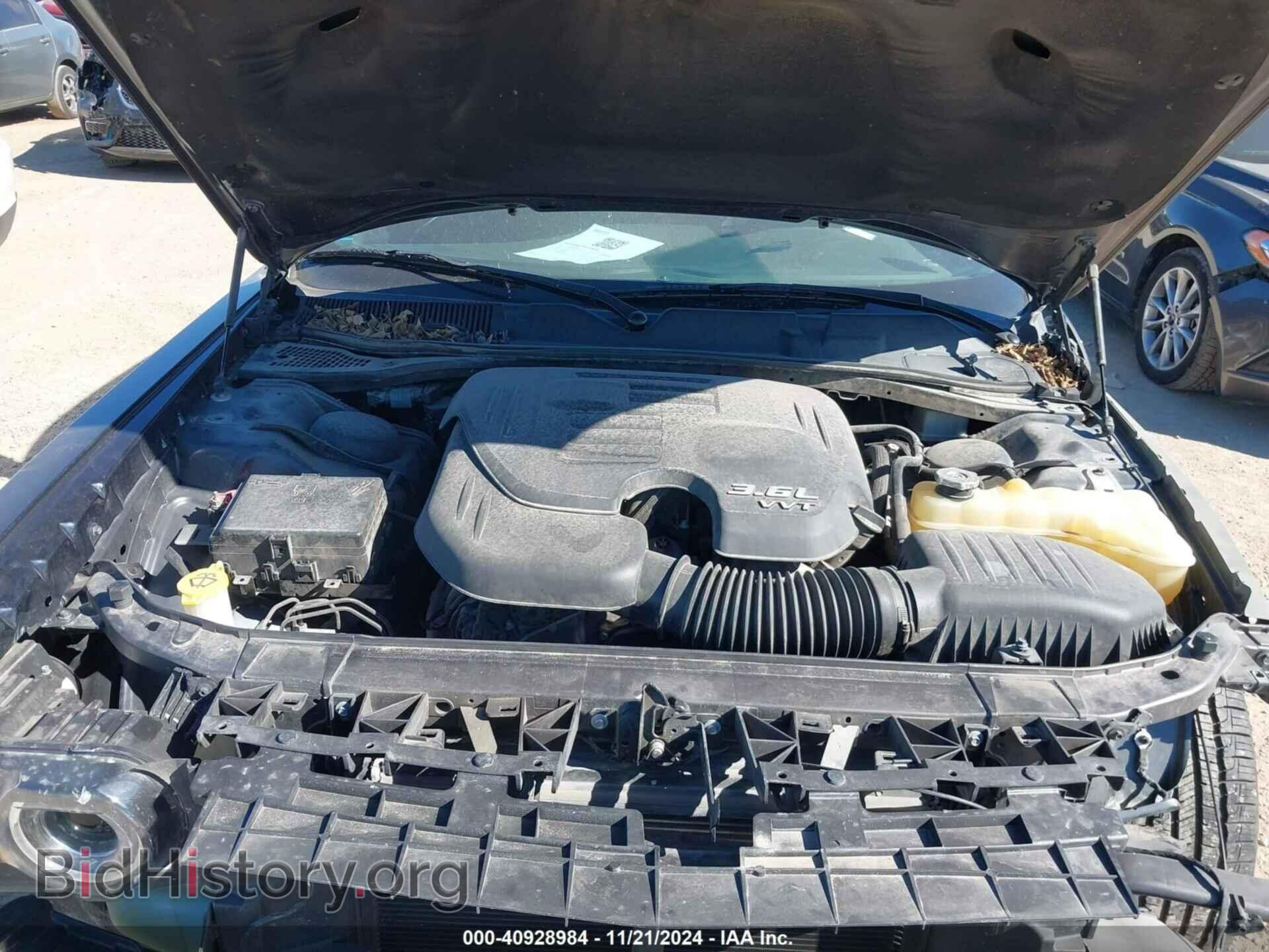 2018 DODGE CHALLENGER - VIN: 2C3CDZAG1JH241827 - Фото 10