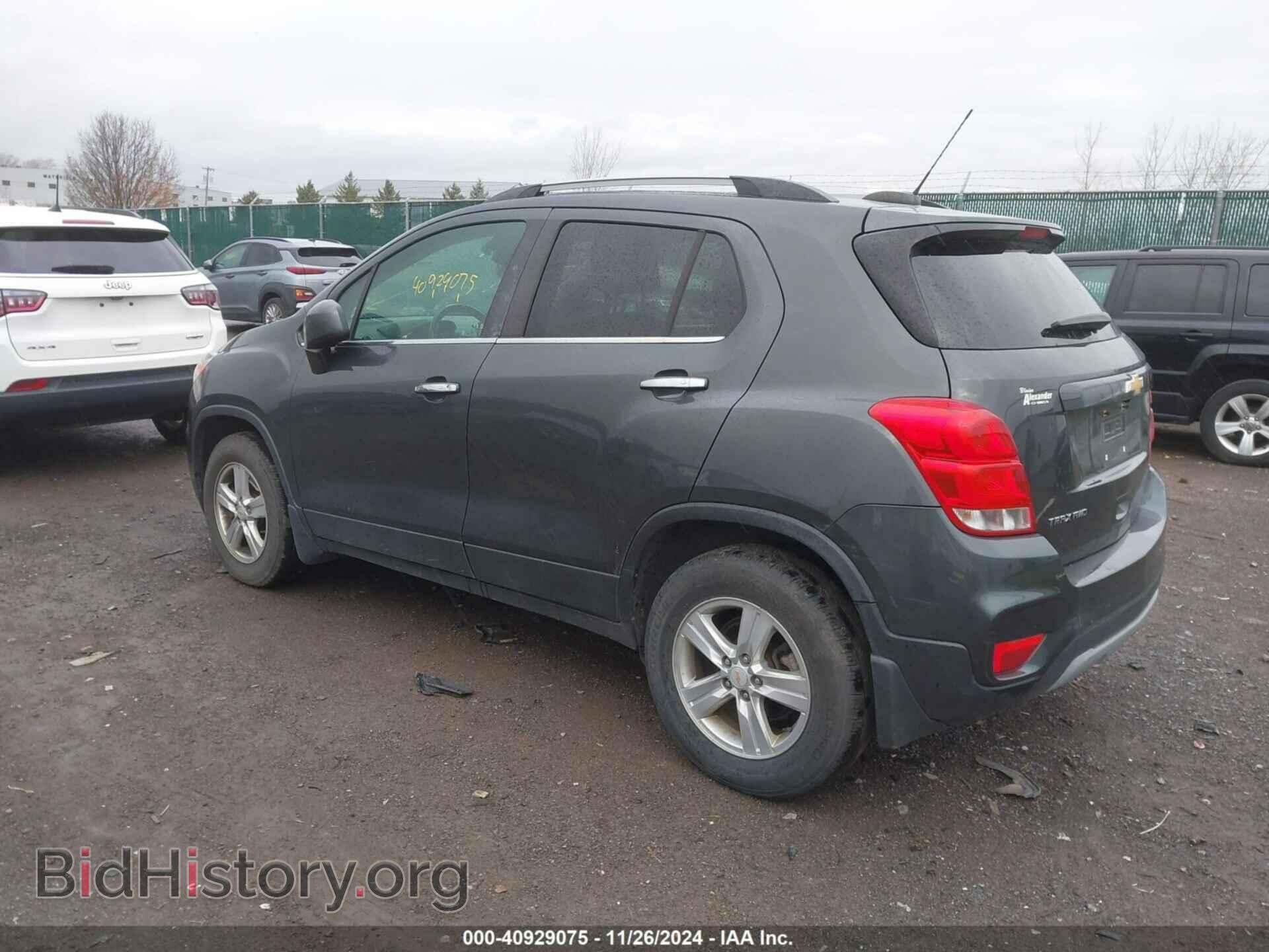 2018 CHEVROLET TRAX - VIN: KL7CJPSB2JB666426 - Фото 3