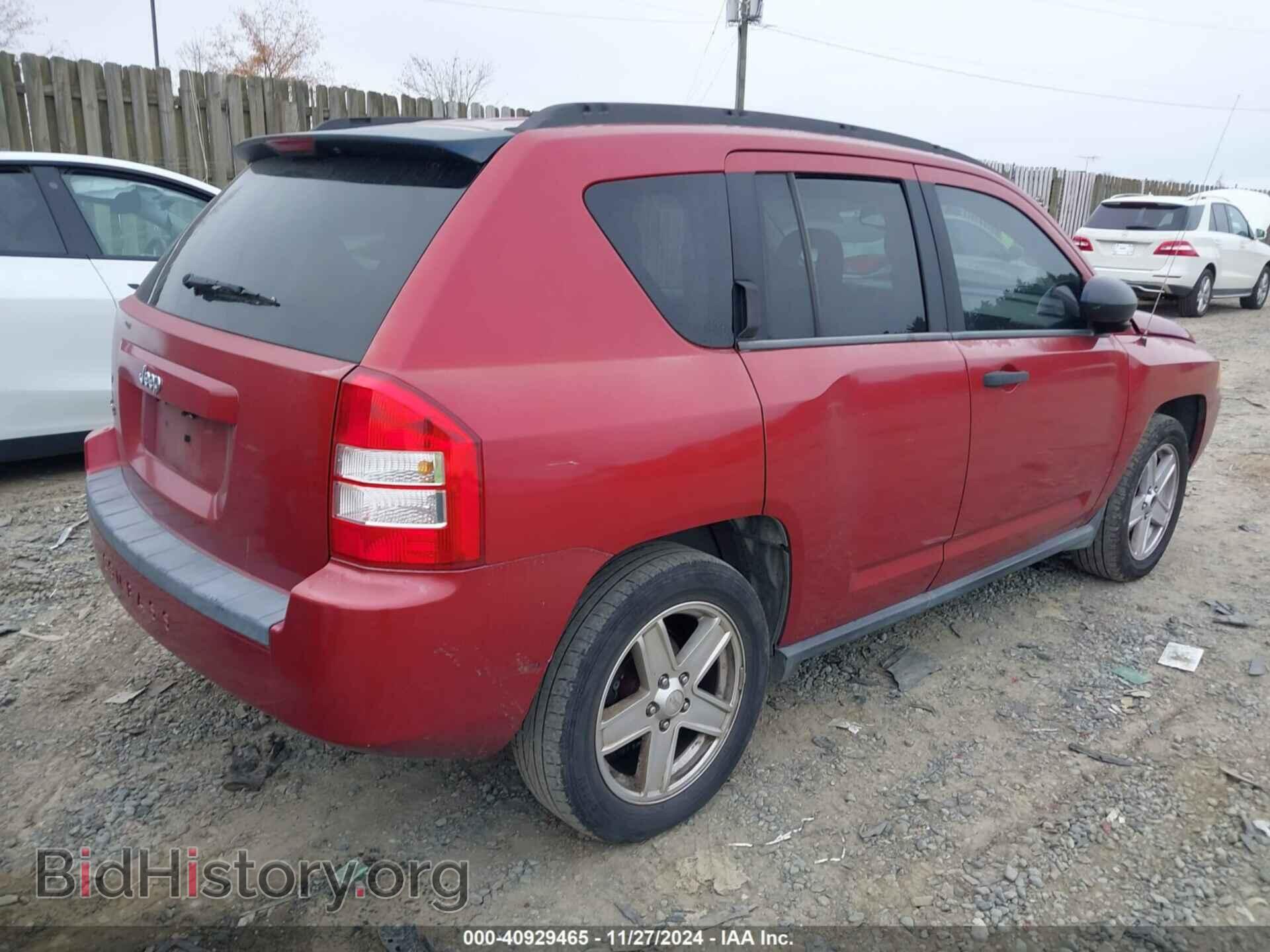 2007 JEEP COMPASS - VIN: 1J8FF47W87D142828 - Фото 4