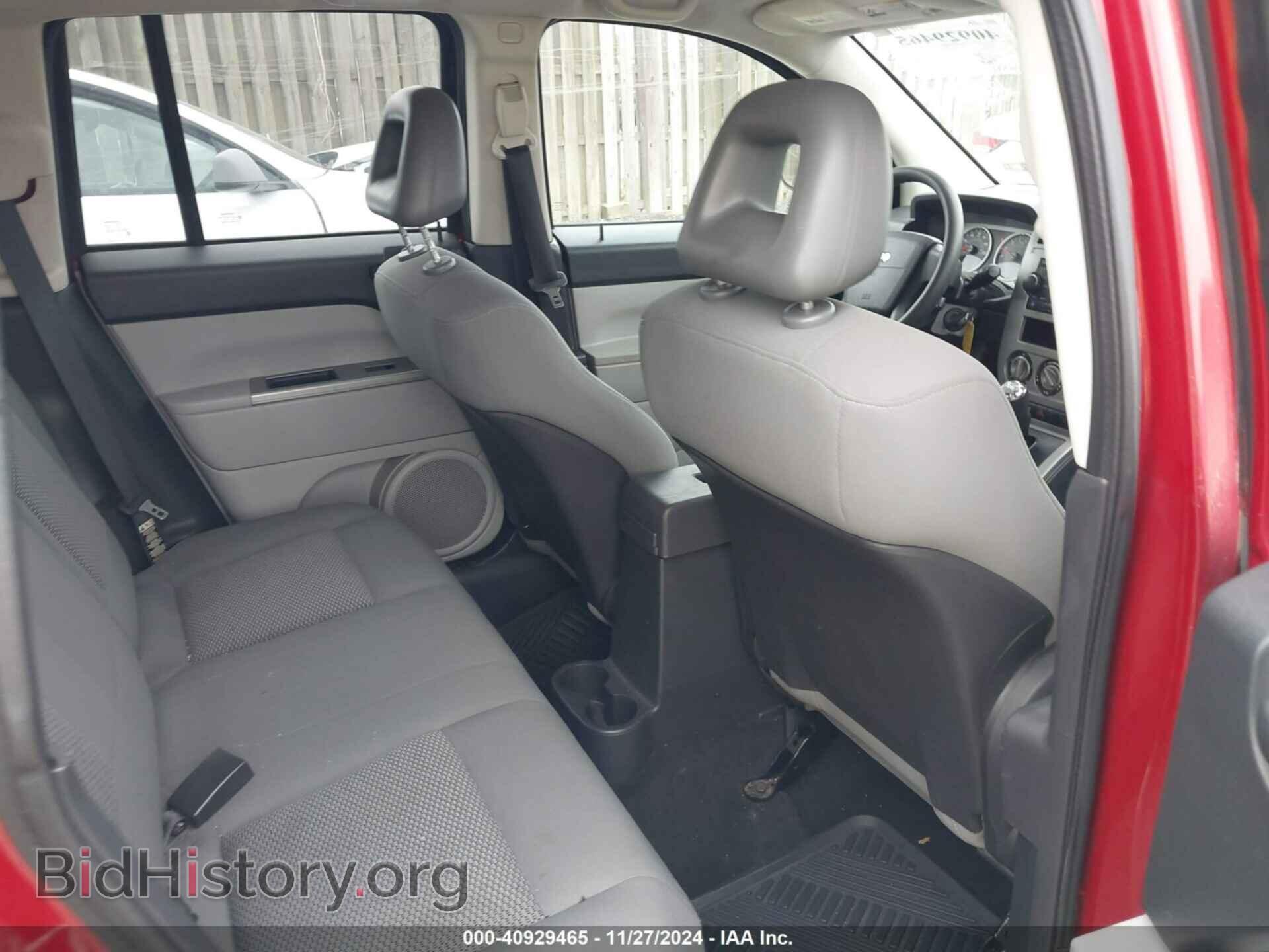 2007 JEEP COMPASS - VIN: 1J8FF47W87D142828 - Фото 8