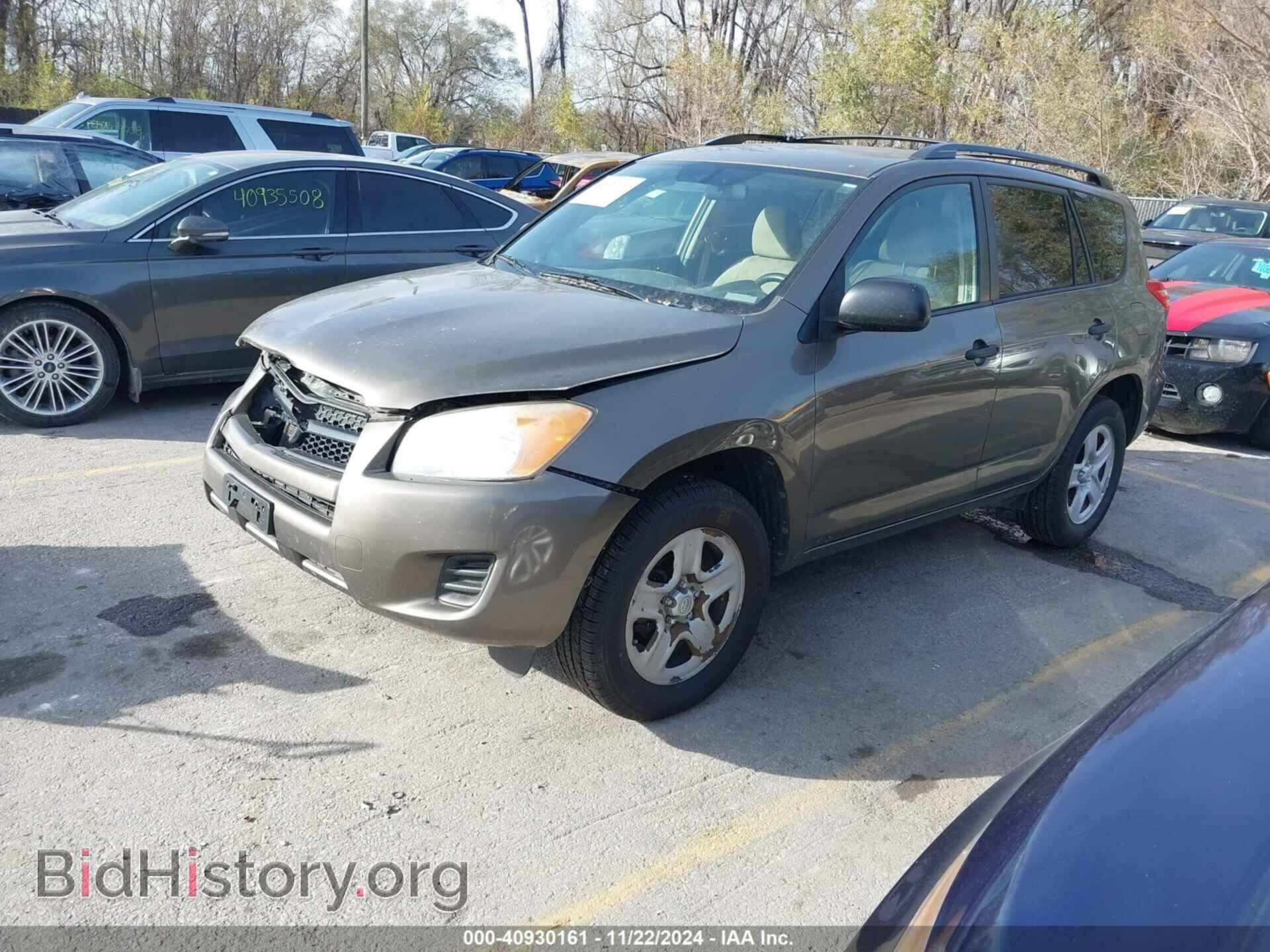 2011 TOYOTA RAV4 - VIN: 2T3BF4DV9BW168223 - Фото 2