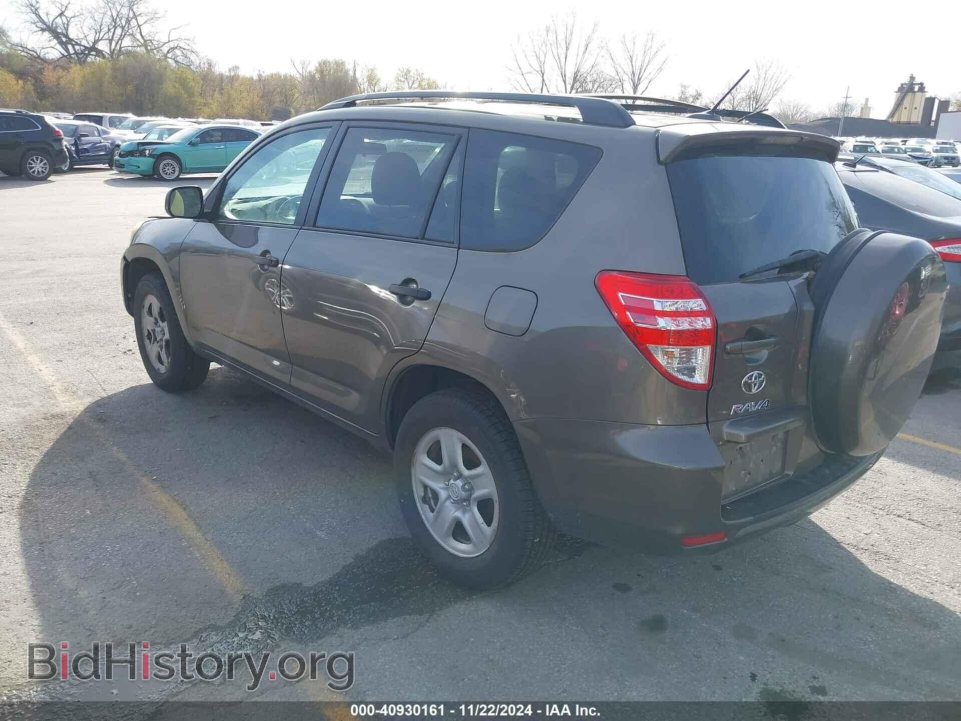 2011 TOYOTA RAV4 - VIN: 2T3BF4DV9BW168223 - Фото 3