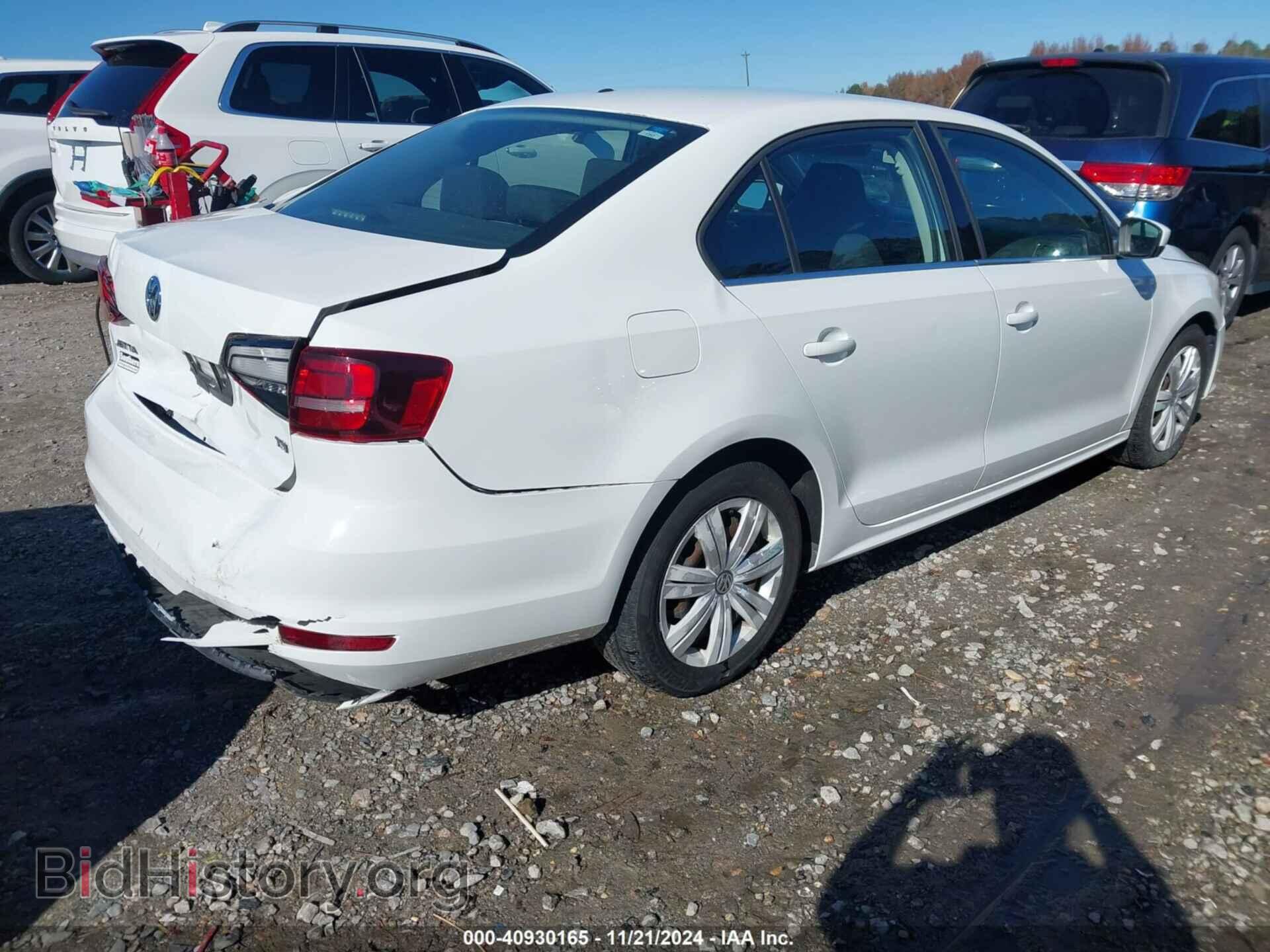 2017 VOLKSWAGEN JETTA - VIN: 3VW2B7AJ7HM281903 - Фото 4