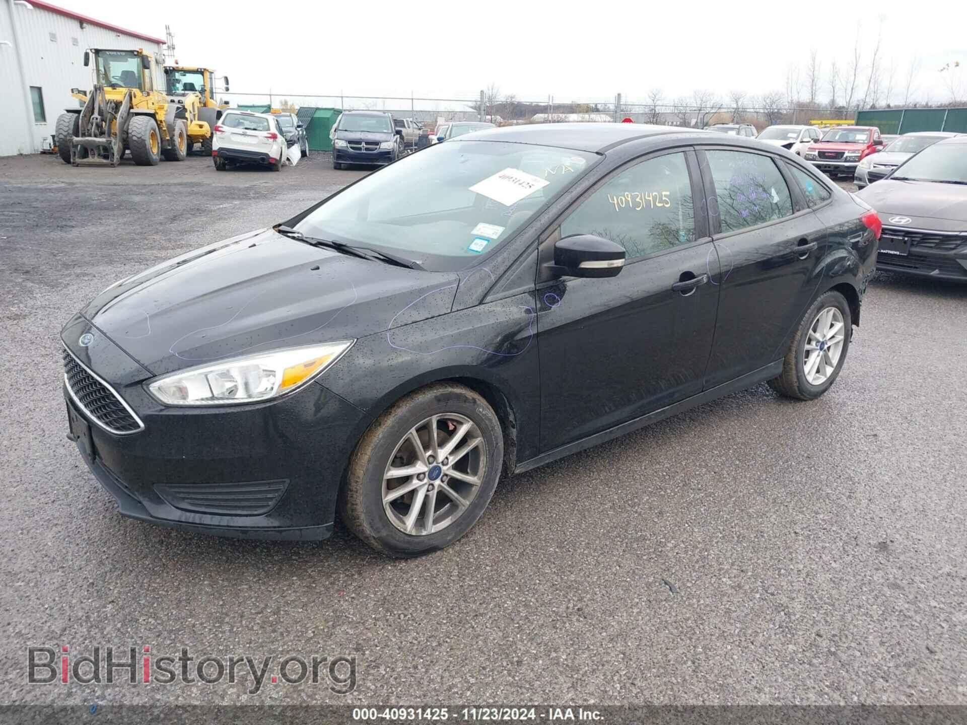 2017 FORD FOCUS - VIN: 1FADP3F21HL203261 - Фото 2