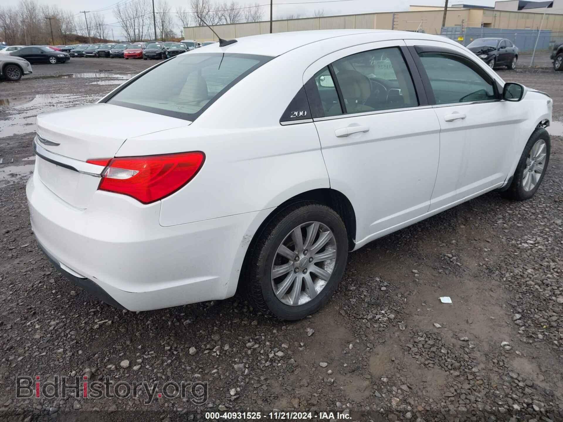 2011 CHRYSLER 200 - VIN: 1C3BC1FB4BN548186 - Фото 4