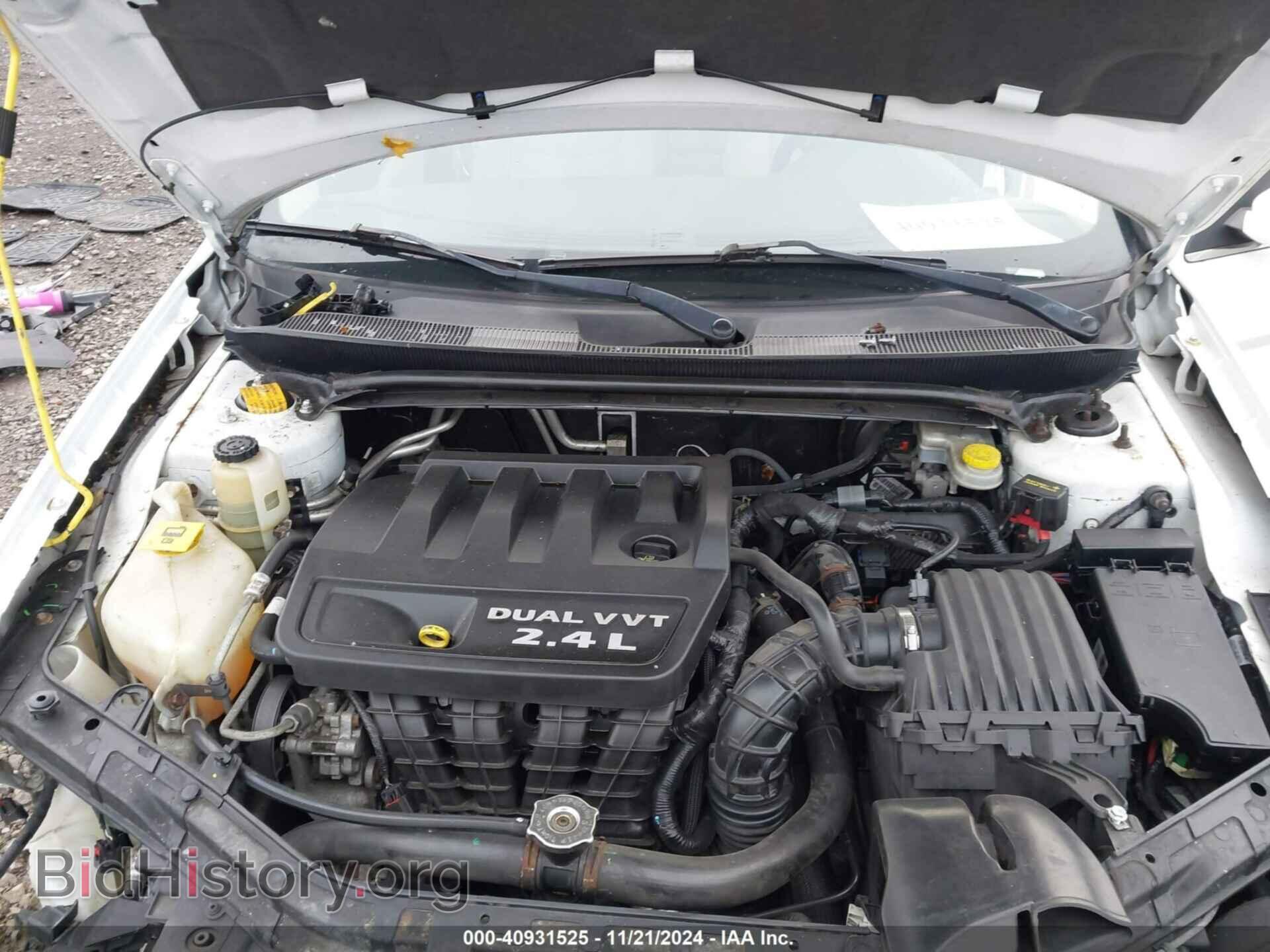 2011 CHRYSLER 200 - VIN: 1C3BC1FB4BN548186 - Фото 10