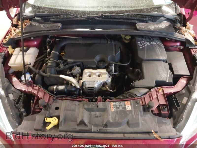 2016 Ford FOCUS (VIN 1FADP3FE3GL223746) — photo 10 of 16
