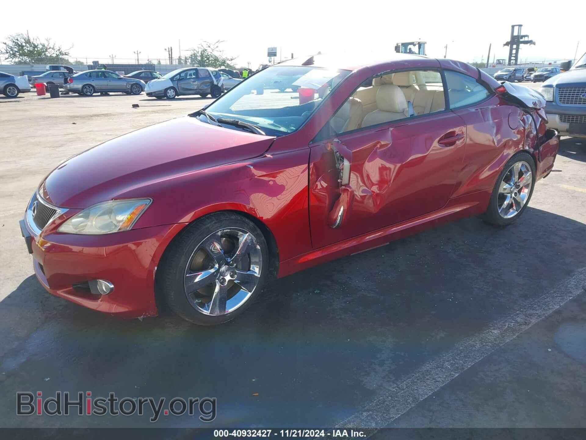2010 LEXUS IS 350C - VIN: JTHFE2C26A2502908 - Фото 2