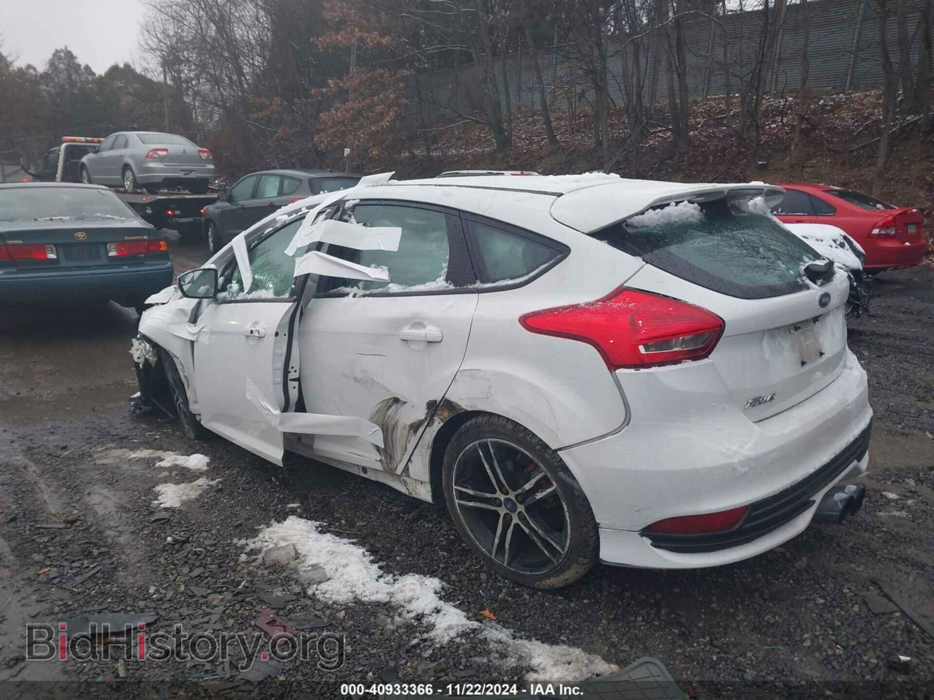 2018 FORD FOCUS ST - VIN: 1FADP3L9XJL292089 - Фото 3