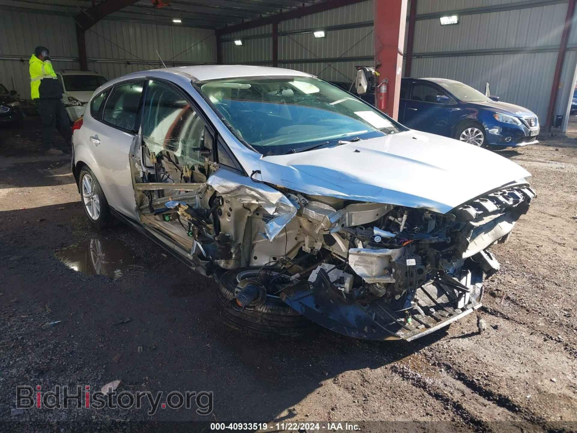 Фотография 1FADP3K23HL337047 - FORD FOCUS 2017
